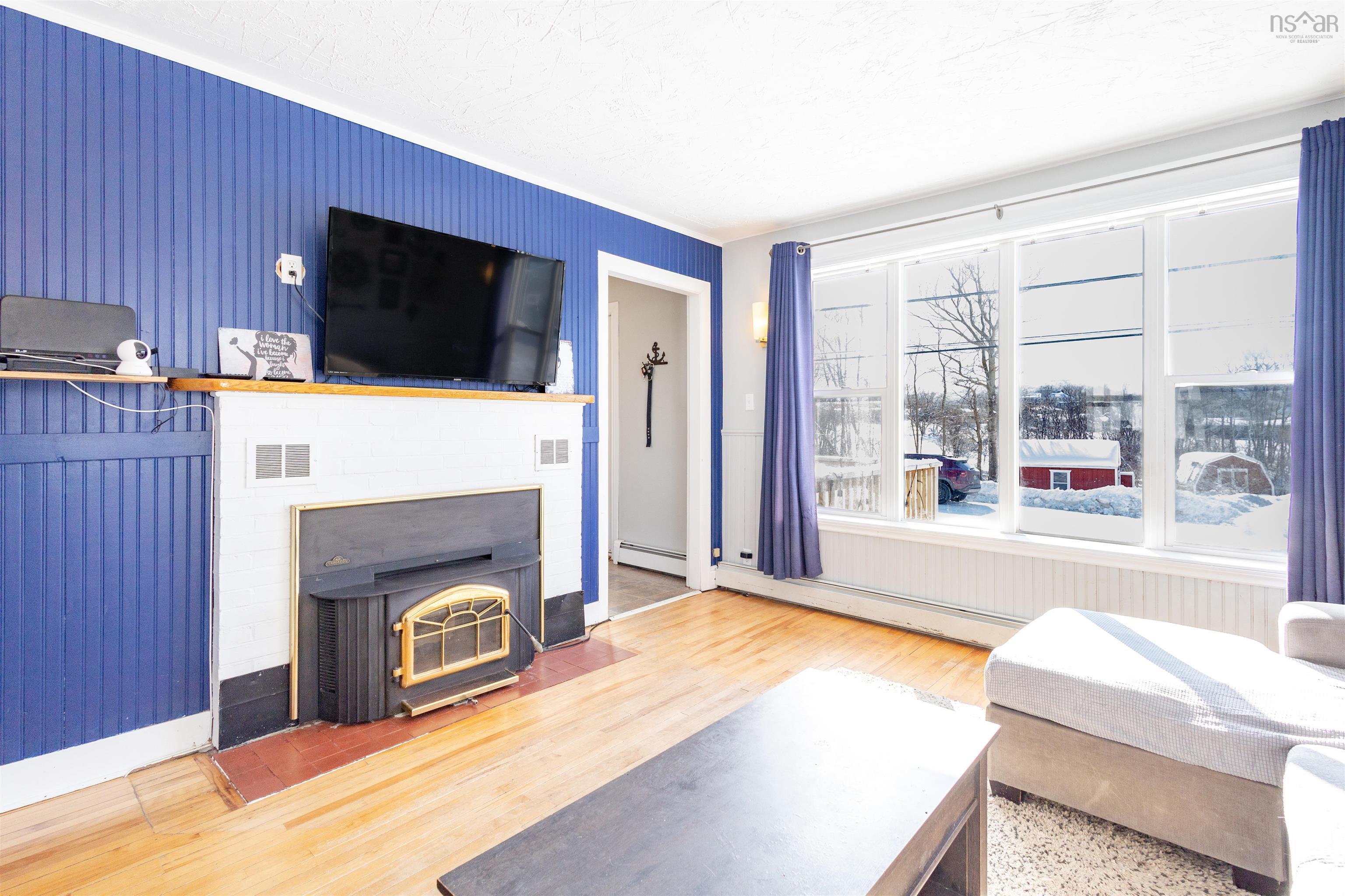 $325,000.00: 31 Hillcrest Street, Inverness