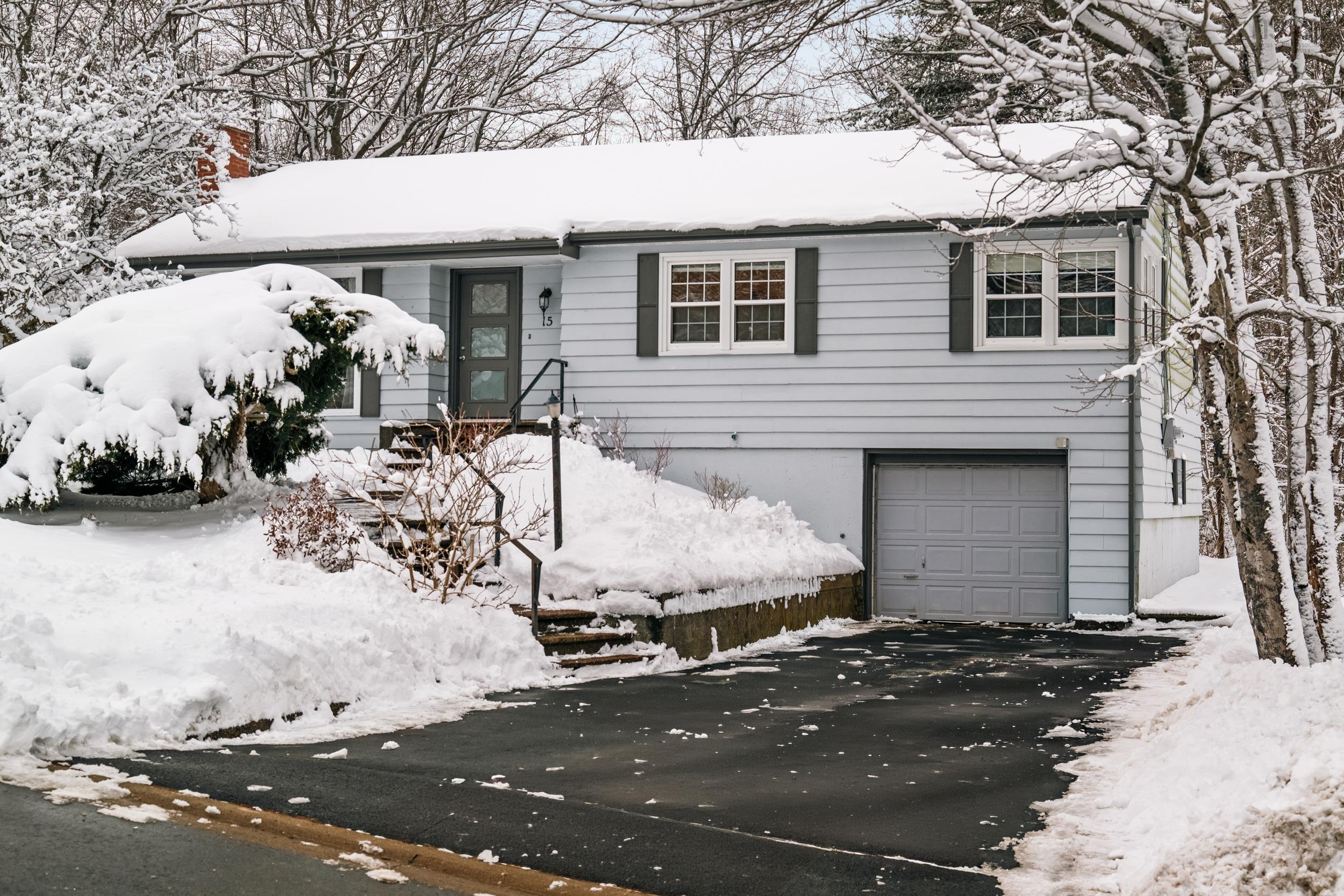 15 Crestview Drive, Halifax, NS (MLS 202602787)