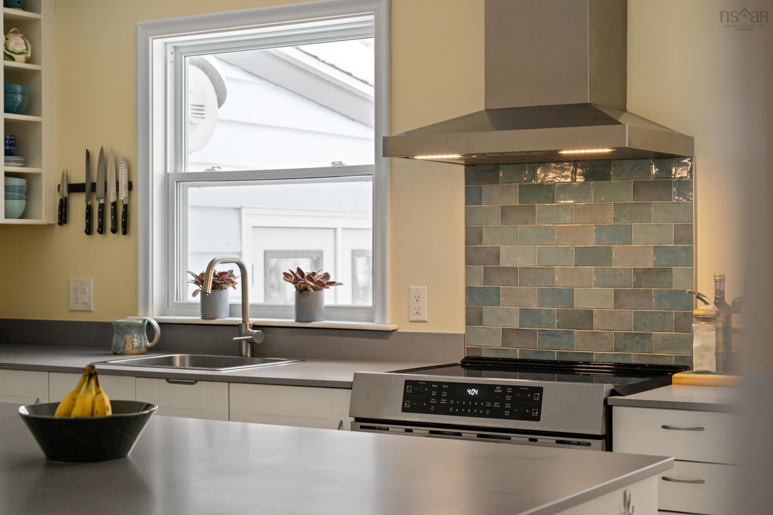 15 Crestview Drive, Halifax, NS (MLS 202602787)