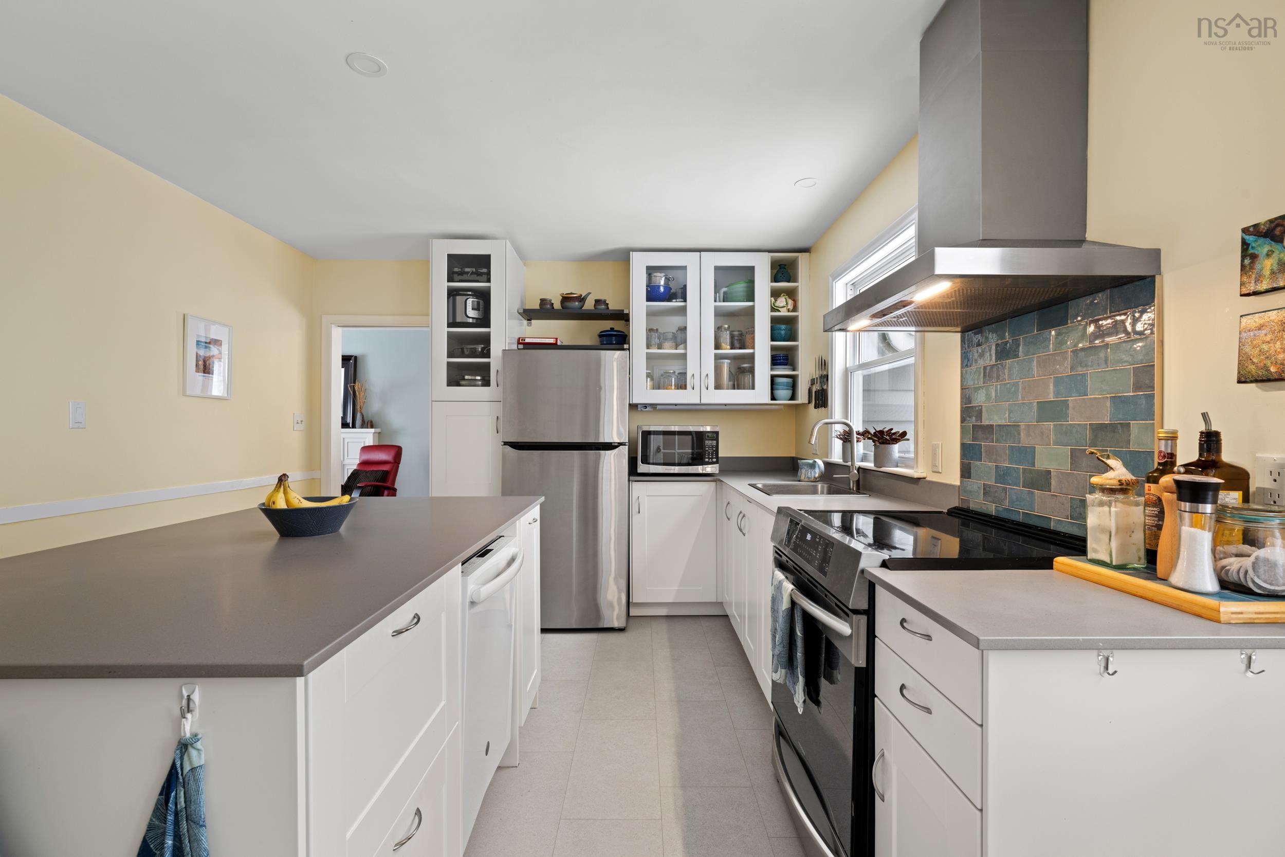 15 Crestview Drive, Halifax, NS (MLS 202602787)