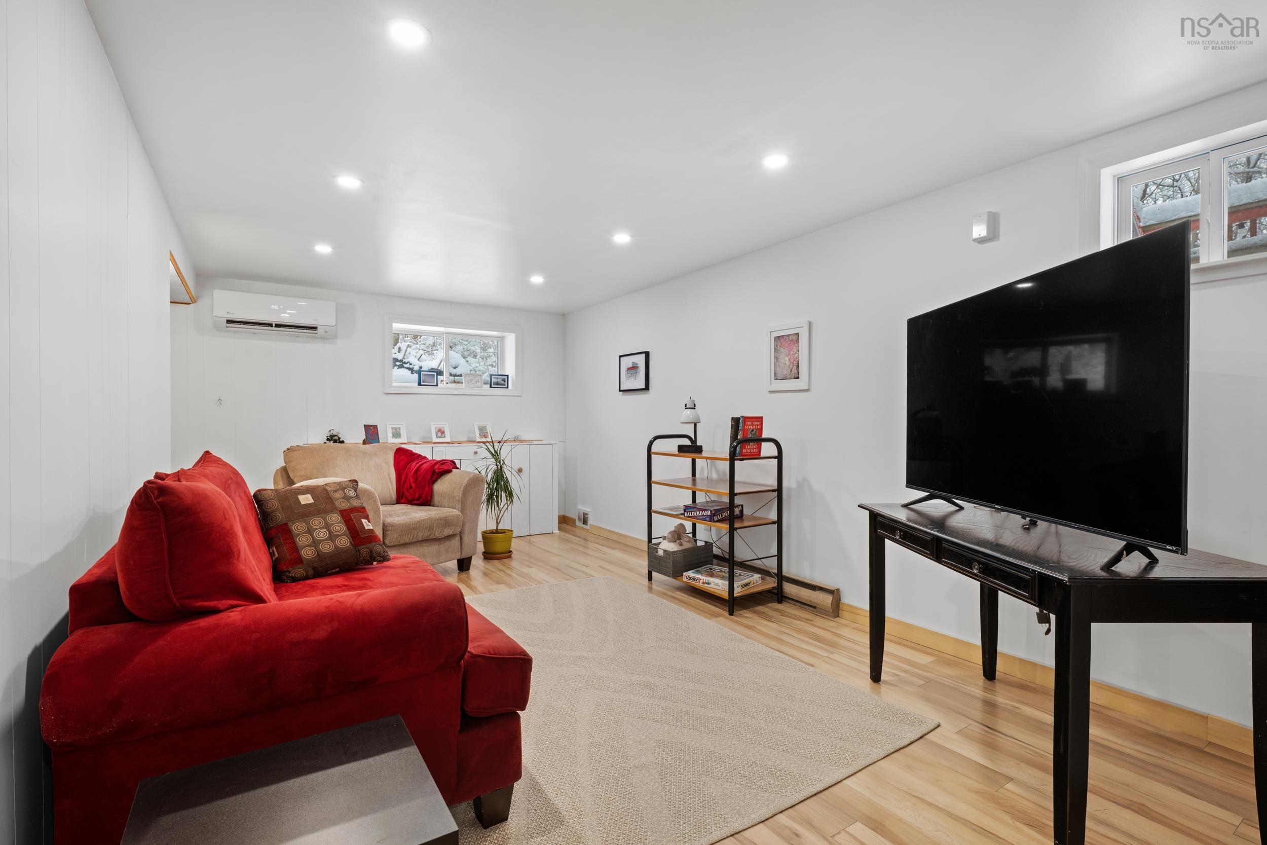 15 Crestview Drive, Halifax, NS (MLS 202602787)