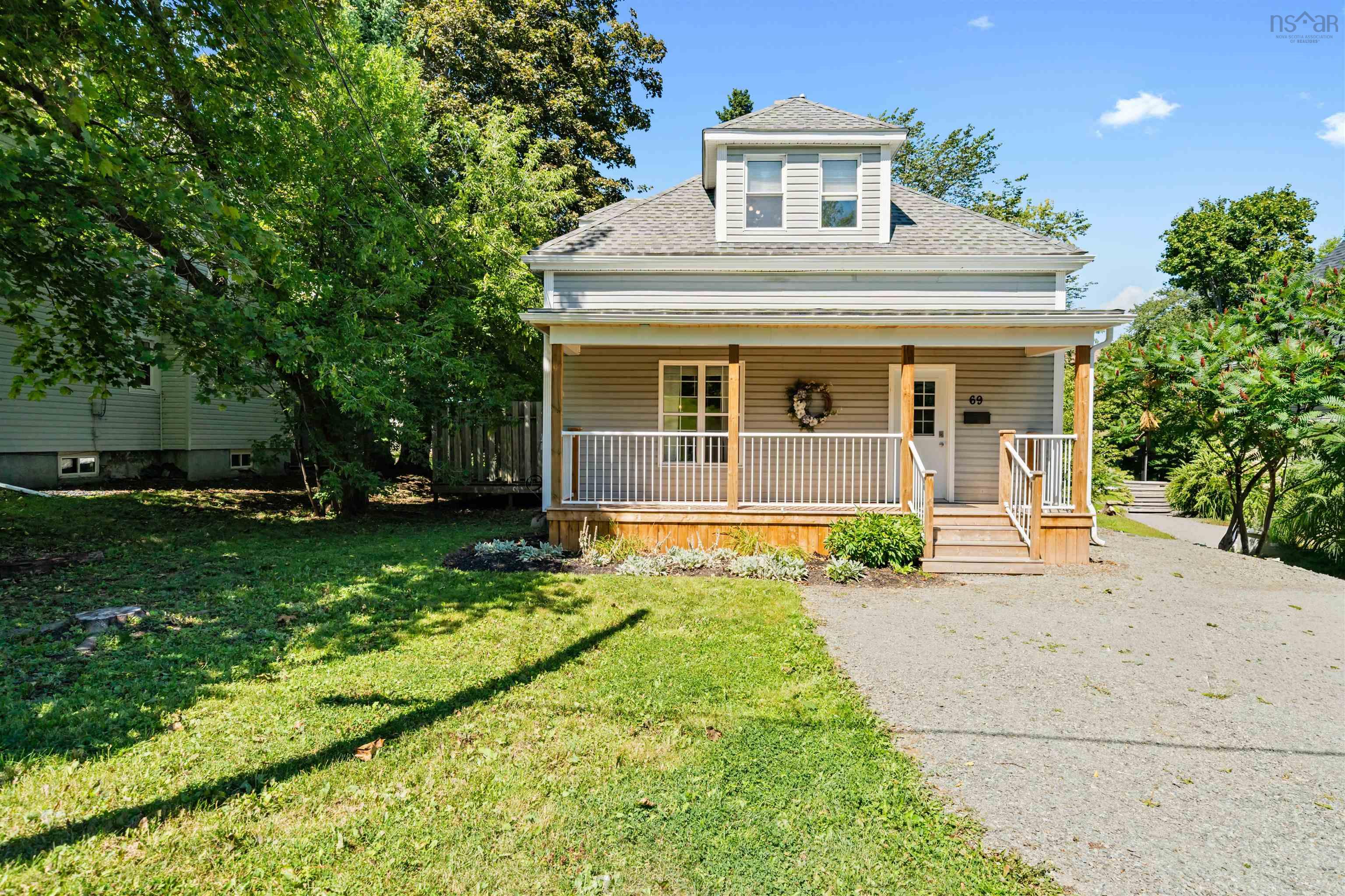 $319,000.00: 69 Maple Avenue, New Glasgow