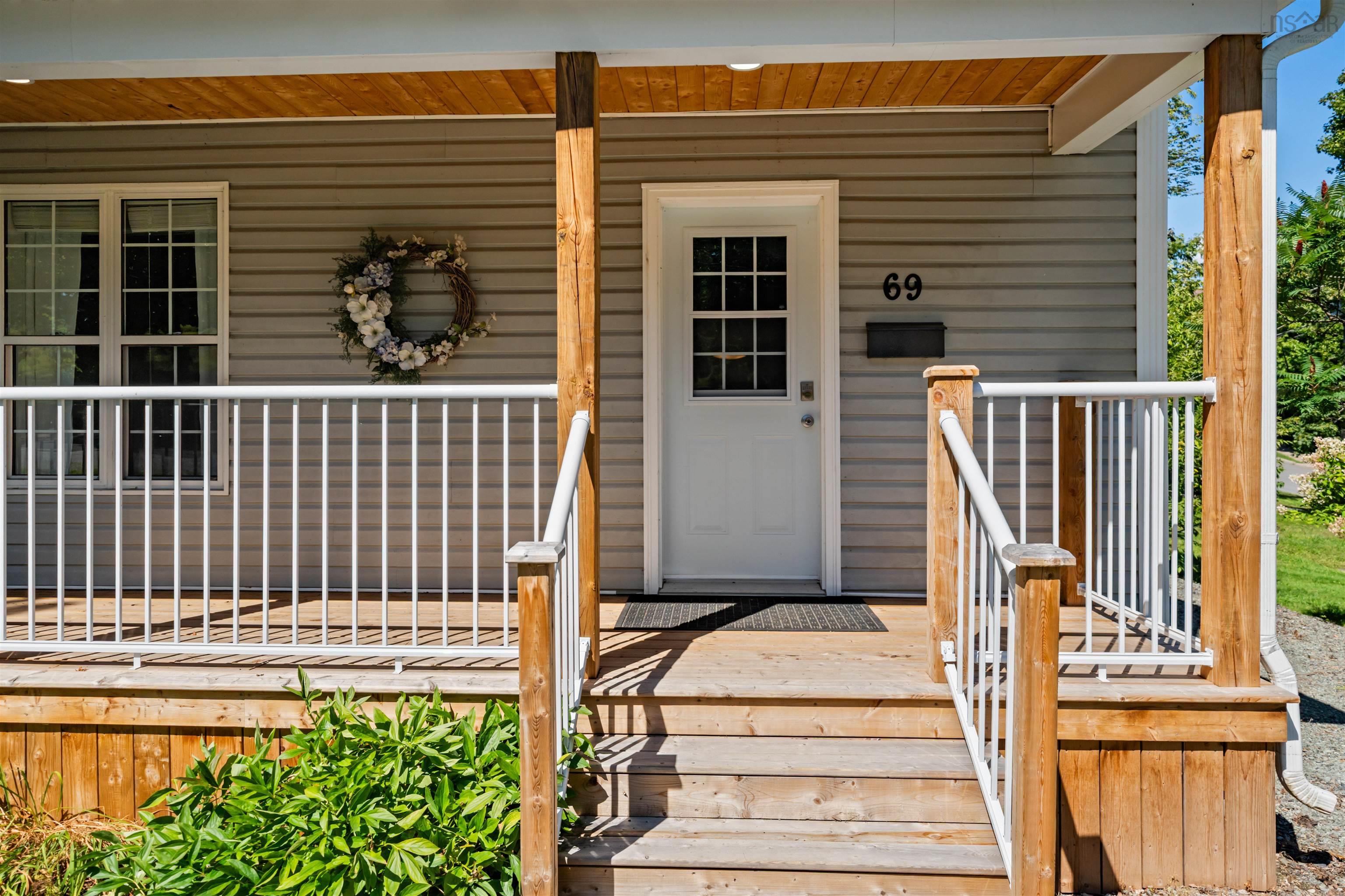 $319,000.00: 69 Maple Avenue, New Glasgow