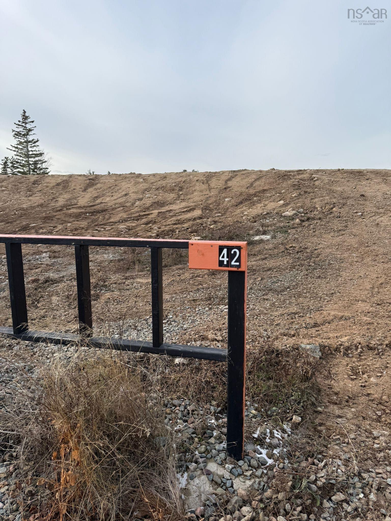 42 Whynachts Point Road, Tantallon, NS (MLS 202602795)