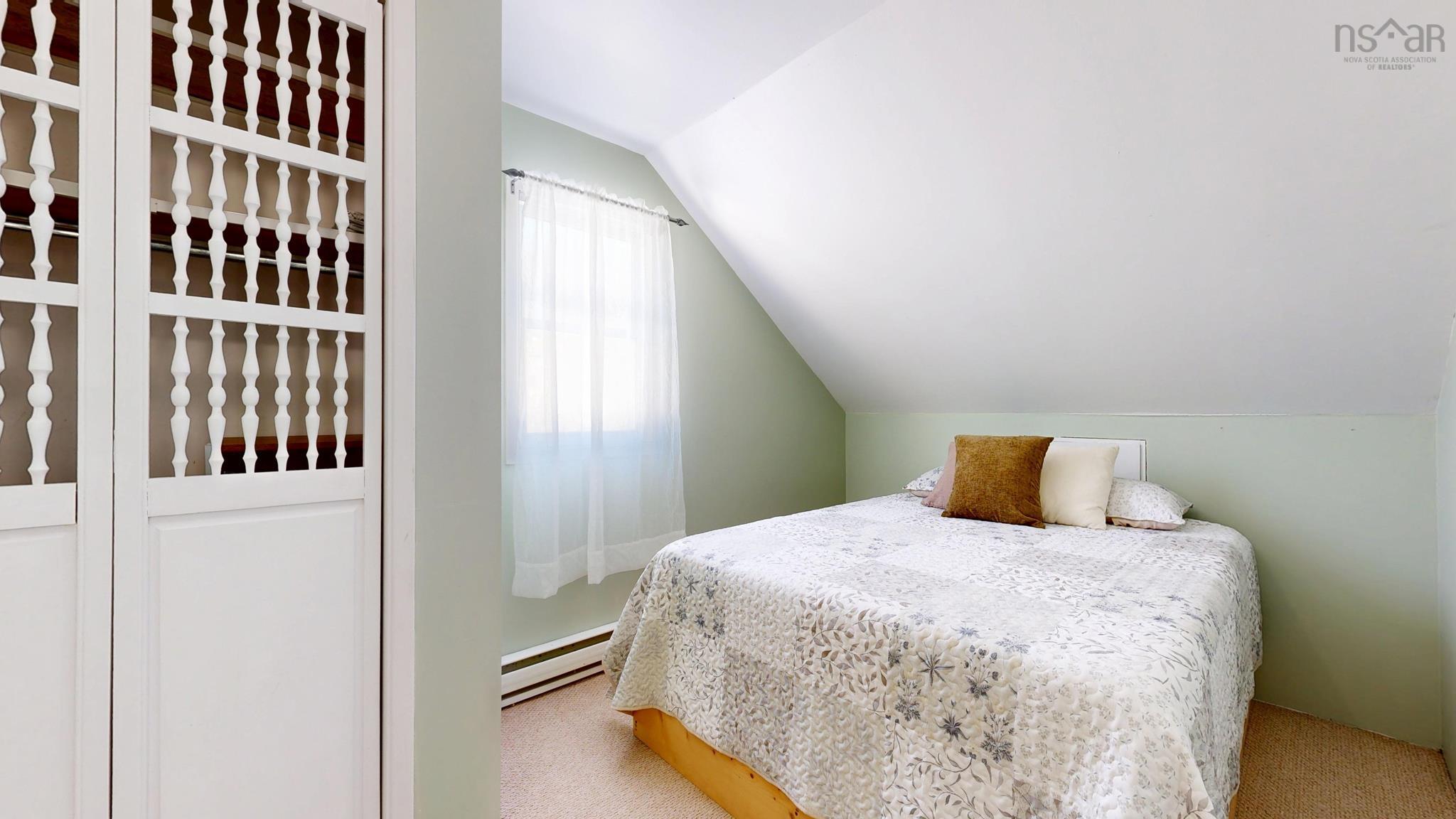 $348,000.00: 4149 Woodstock Road, Walden