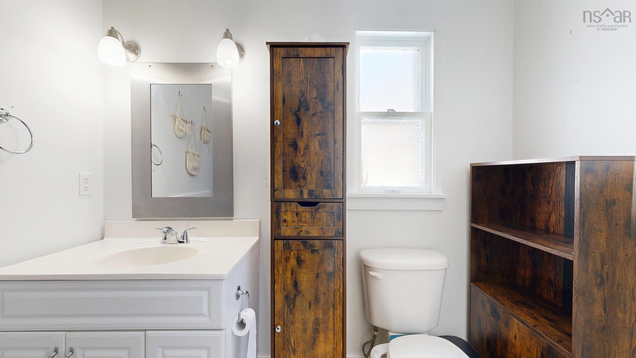 $348,000.00: 4149 Woodstock Road, Walden