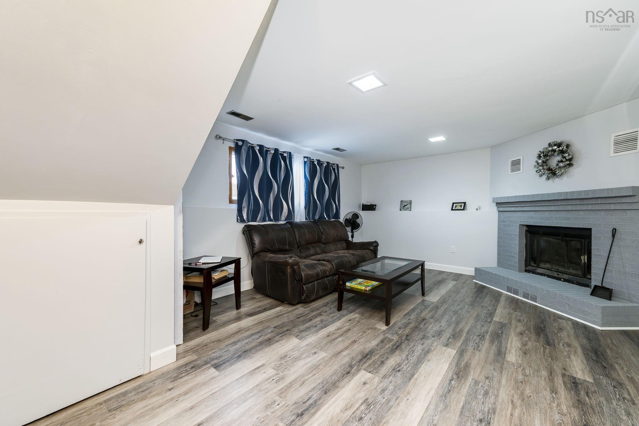 17 Wexford Road, Cole Harbour, NS (MLS 202602815)