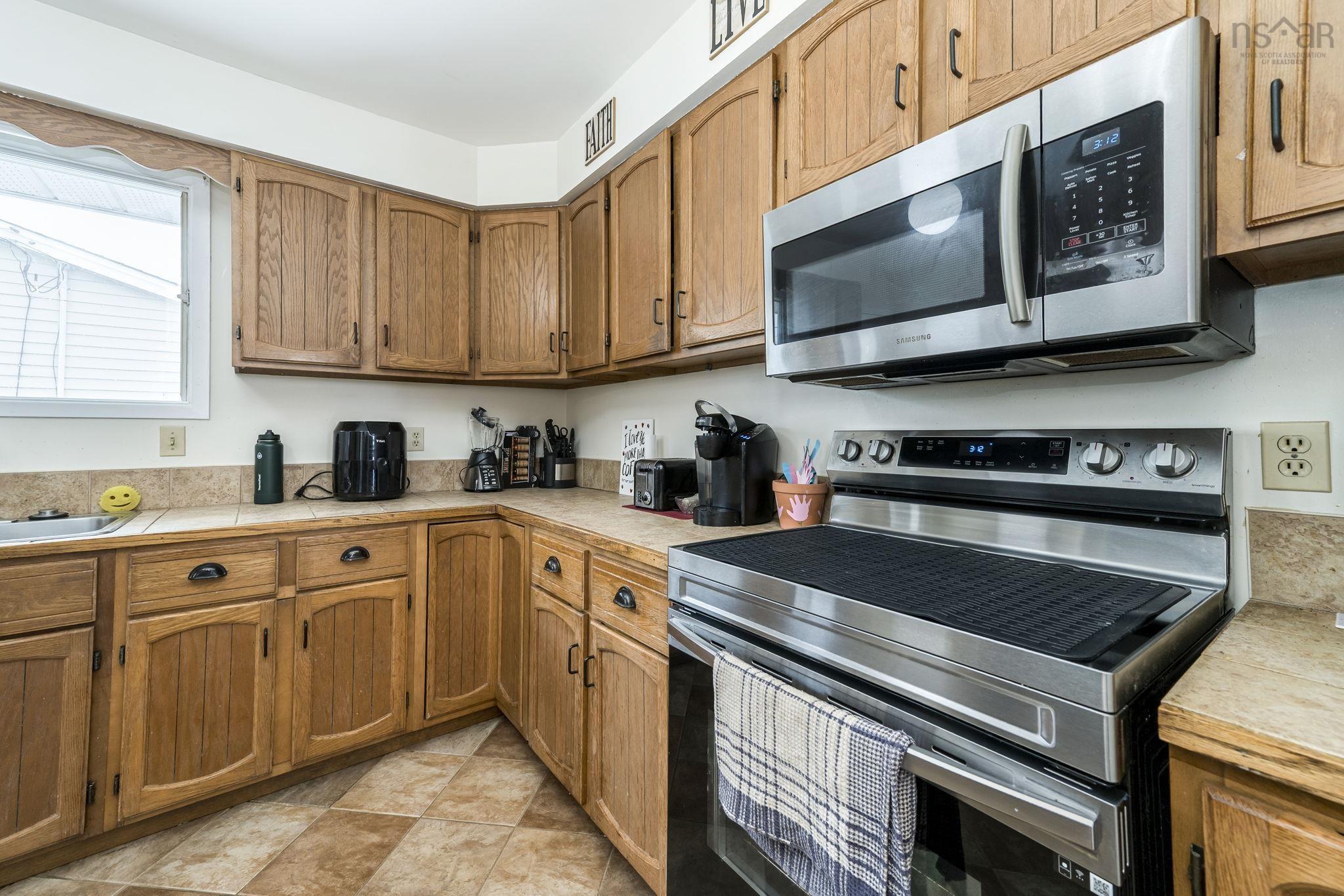 17 Wexford Road, Cole Harbour, NS (MLS 202602815)