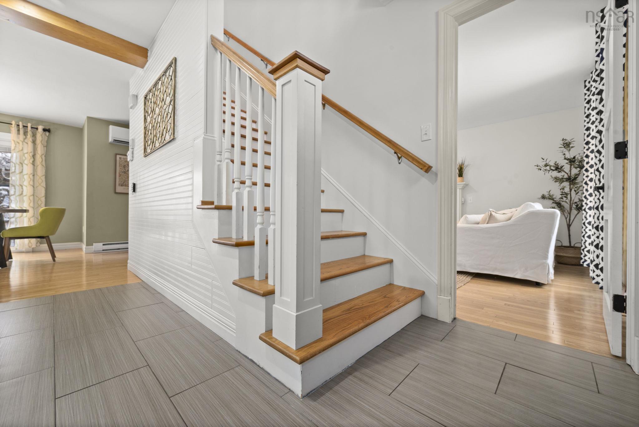 $770,000.00: 39 Stirling Avenue, Wolfville