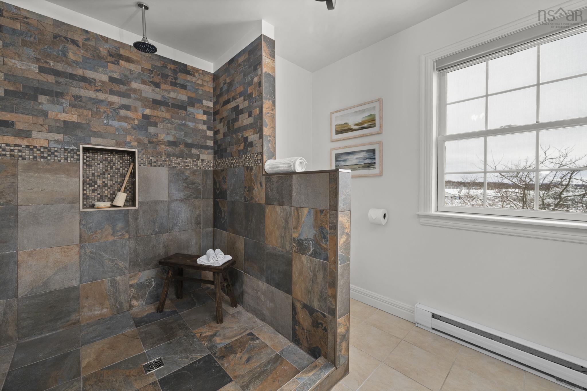 $770,000.00: 39 Stirling Avenue, Wolfville