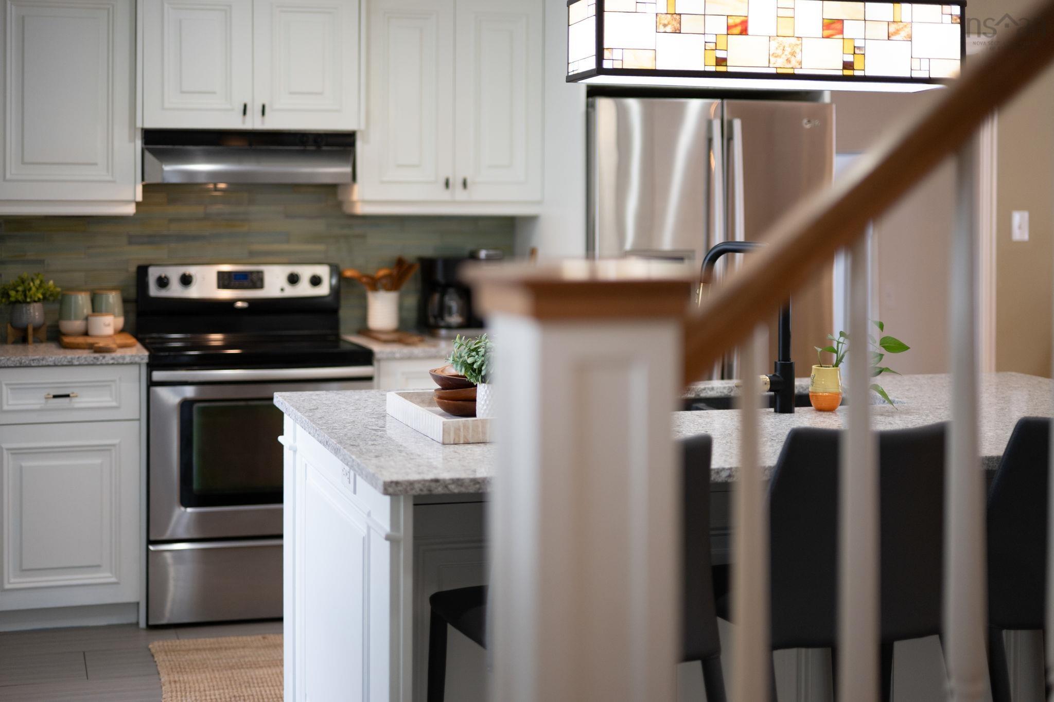 $770,000.00: 39 Stirling Avenue, Wolfville