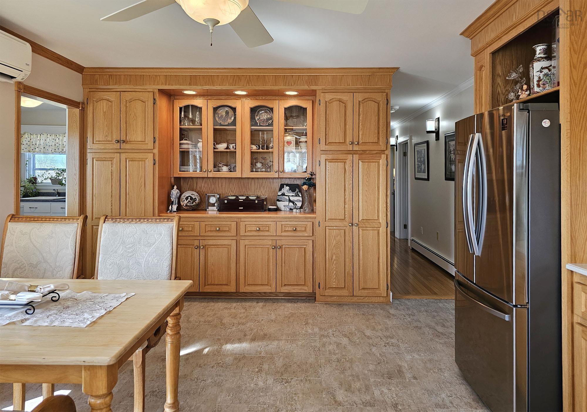 $429,900.00: 2865 Highway 340, Corberrie