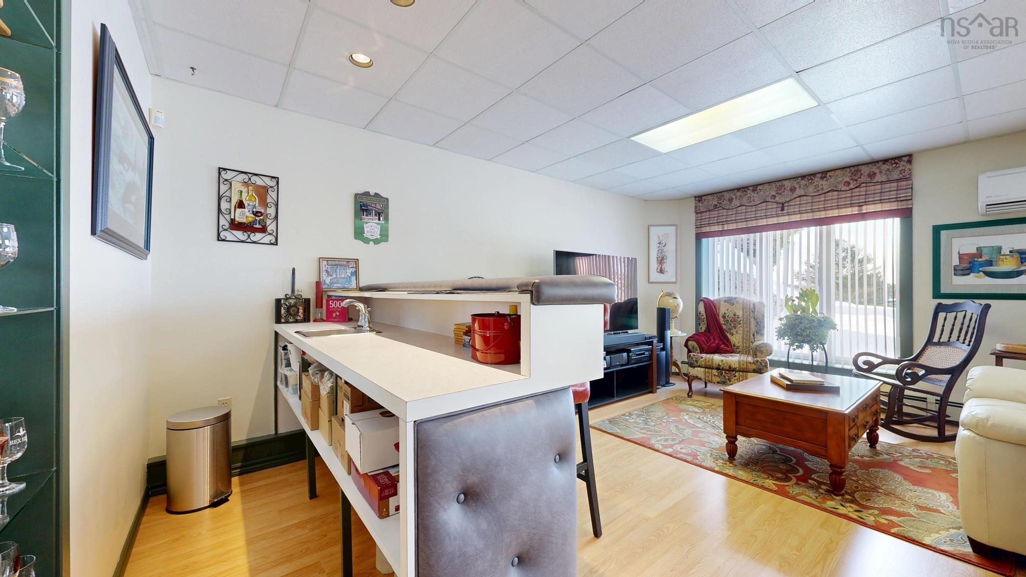 $429,900.00: 2865 Highway 340, Corberrie