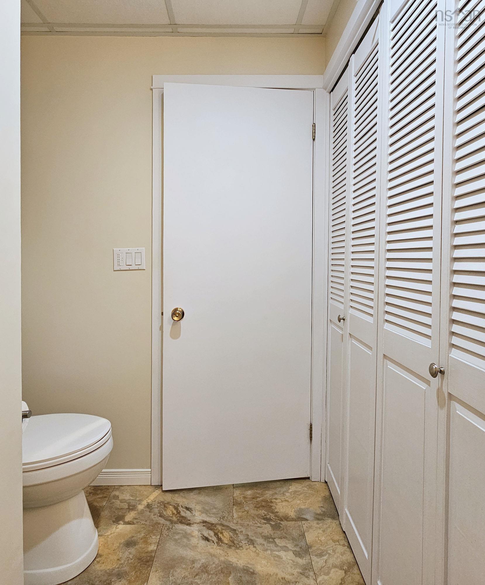 $429,900.00: 2865 Highway 340, Corberrie