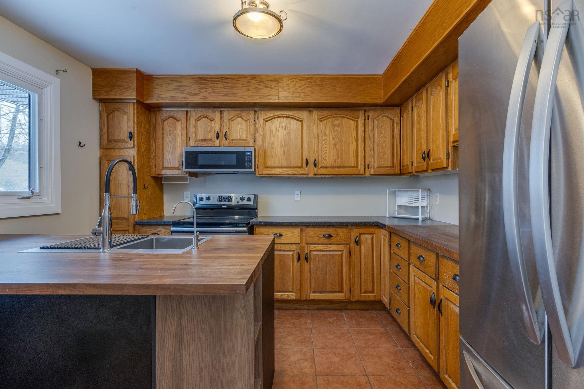 77 Forestside Crescent, Halifax, NS (MLS 202602831)