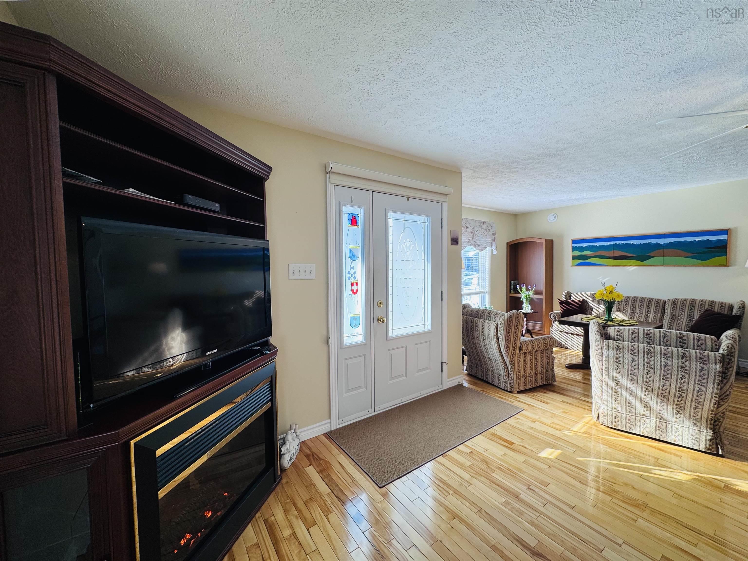 $374,900.00: 27 Wellington Court, Truro