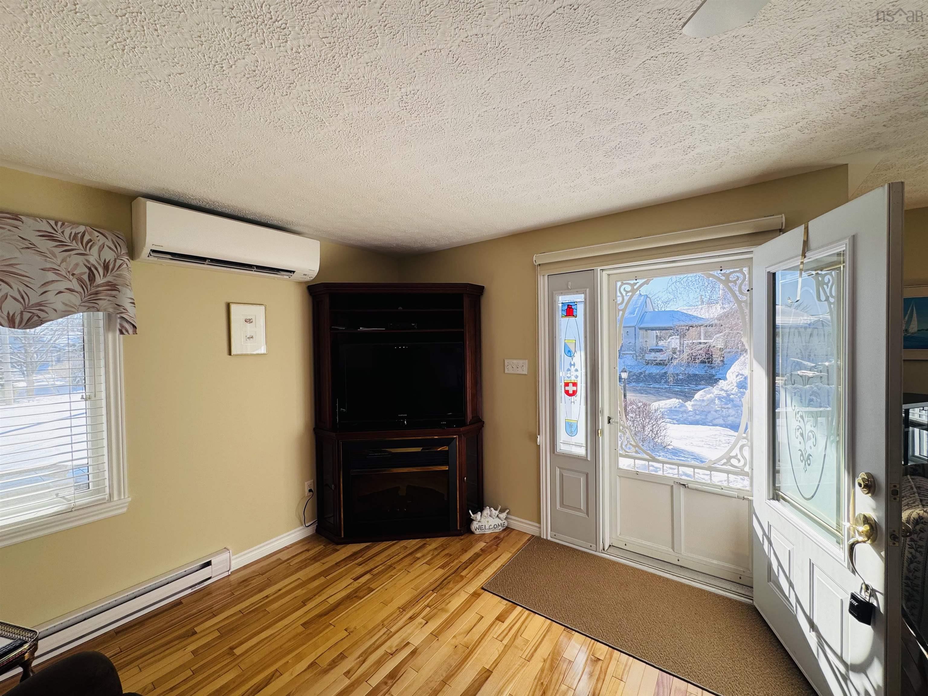 $374,900.00: 27 Wellington Court, Truro