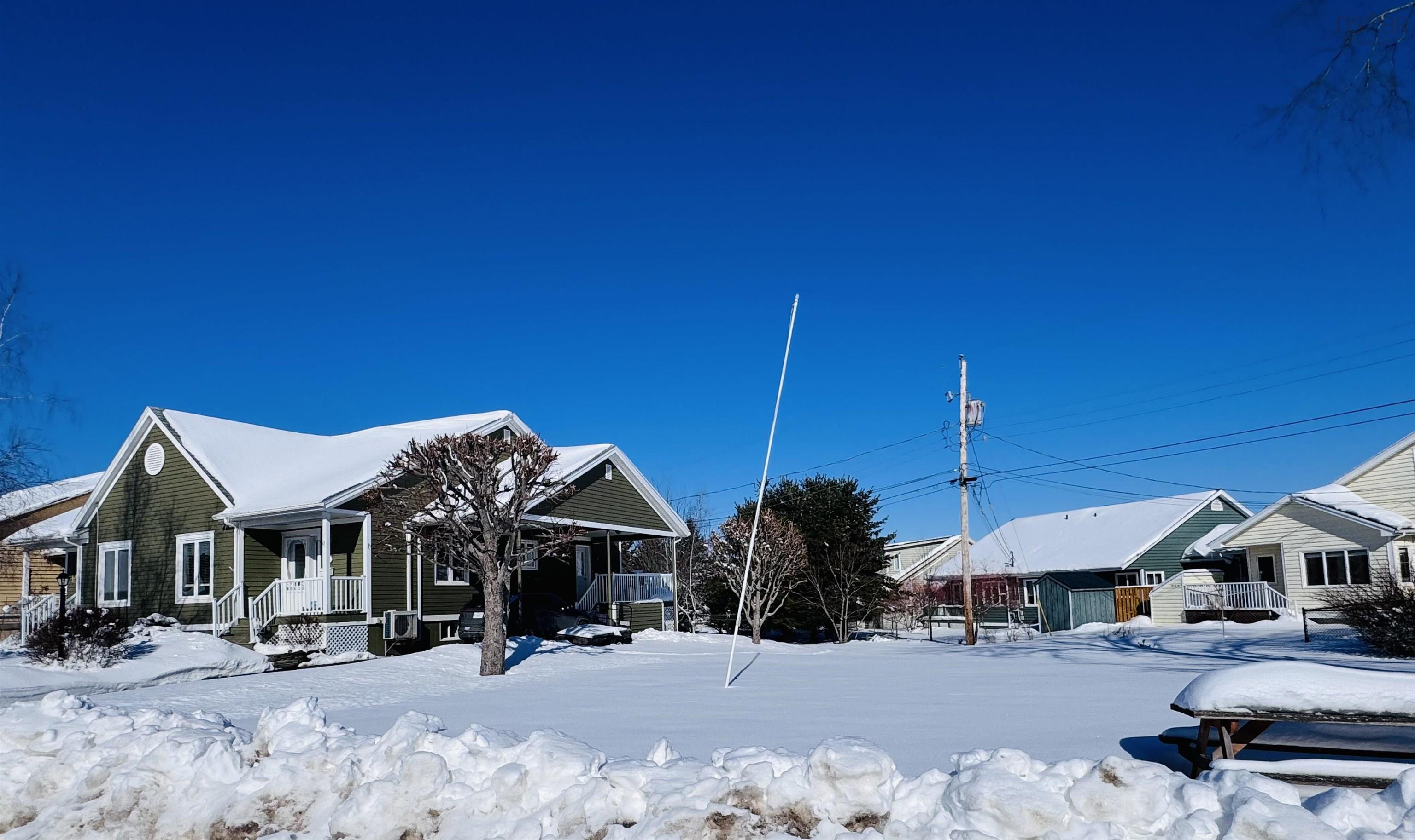 $374,900.00: 27 Wellington Court, Truro