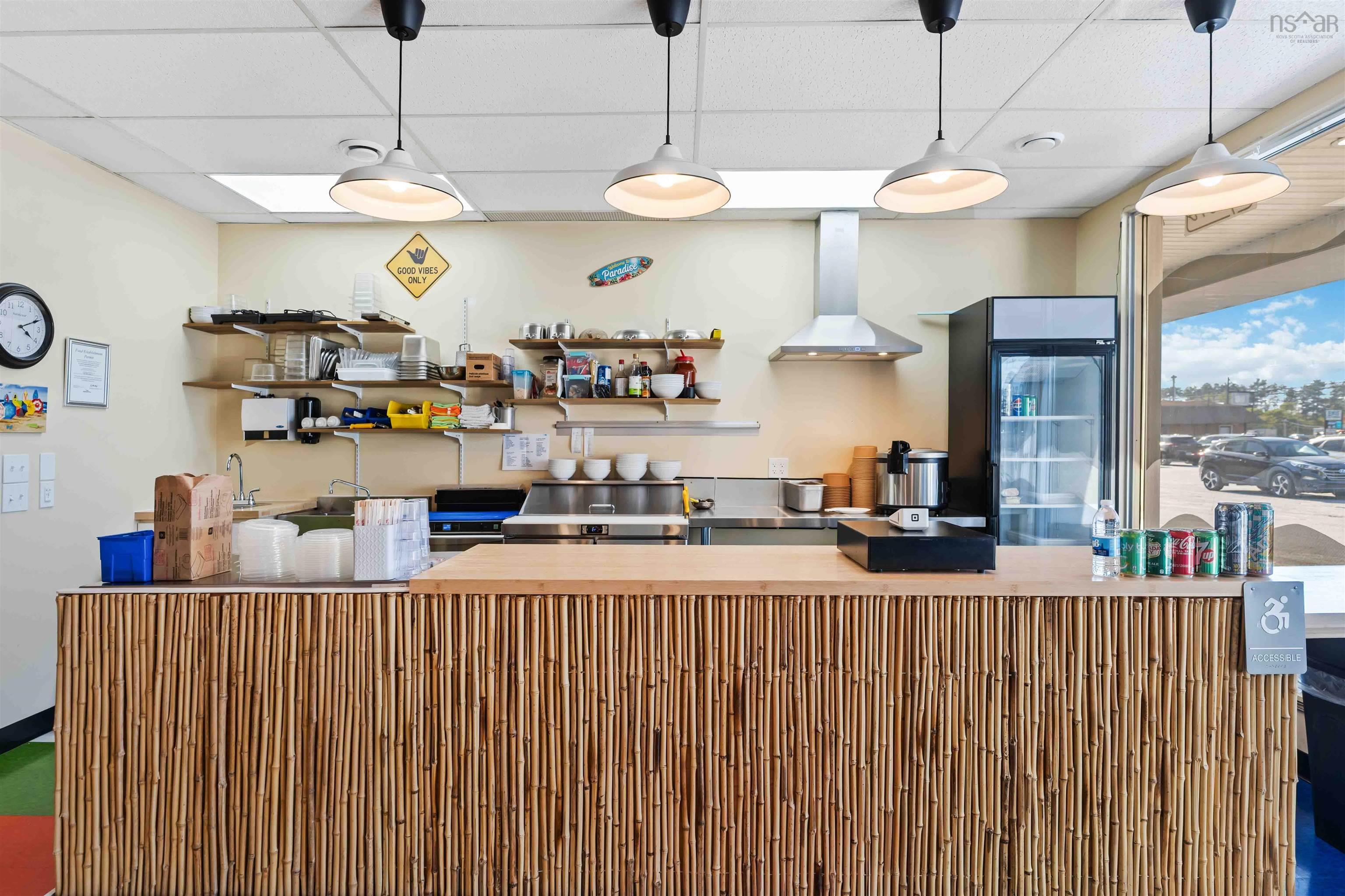 $99,900.00: B 780 Central Avenue, Greenwood