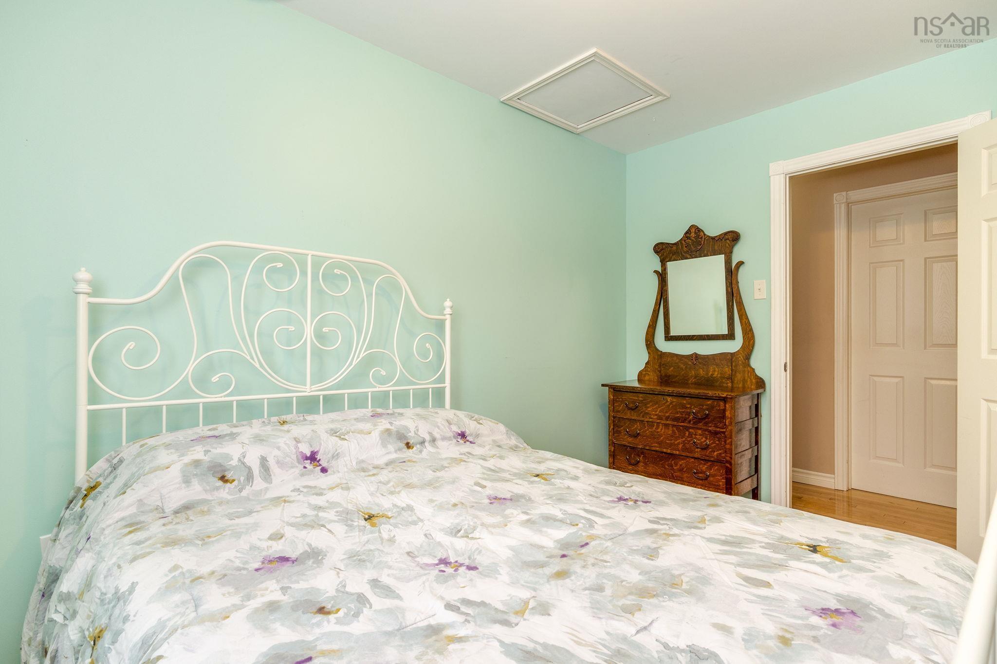 $549,900.00: 56 Brook Street, Fletchers Lake