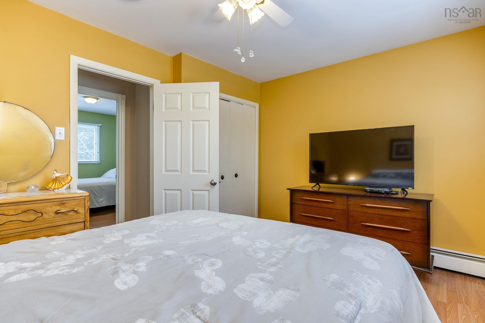 $549,900.00: 56 Brook Street, Fletchers Lake