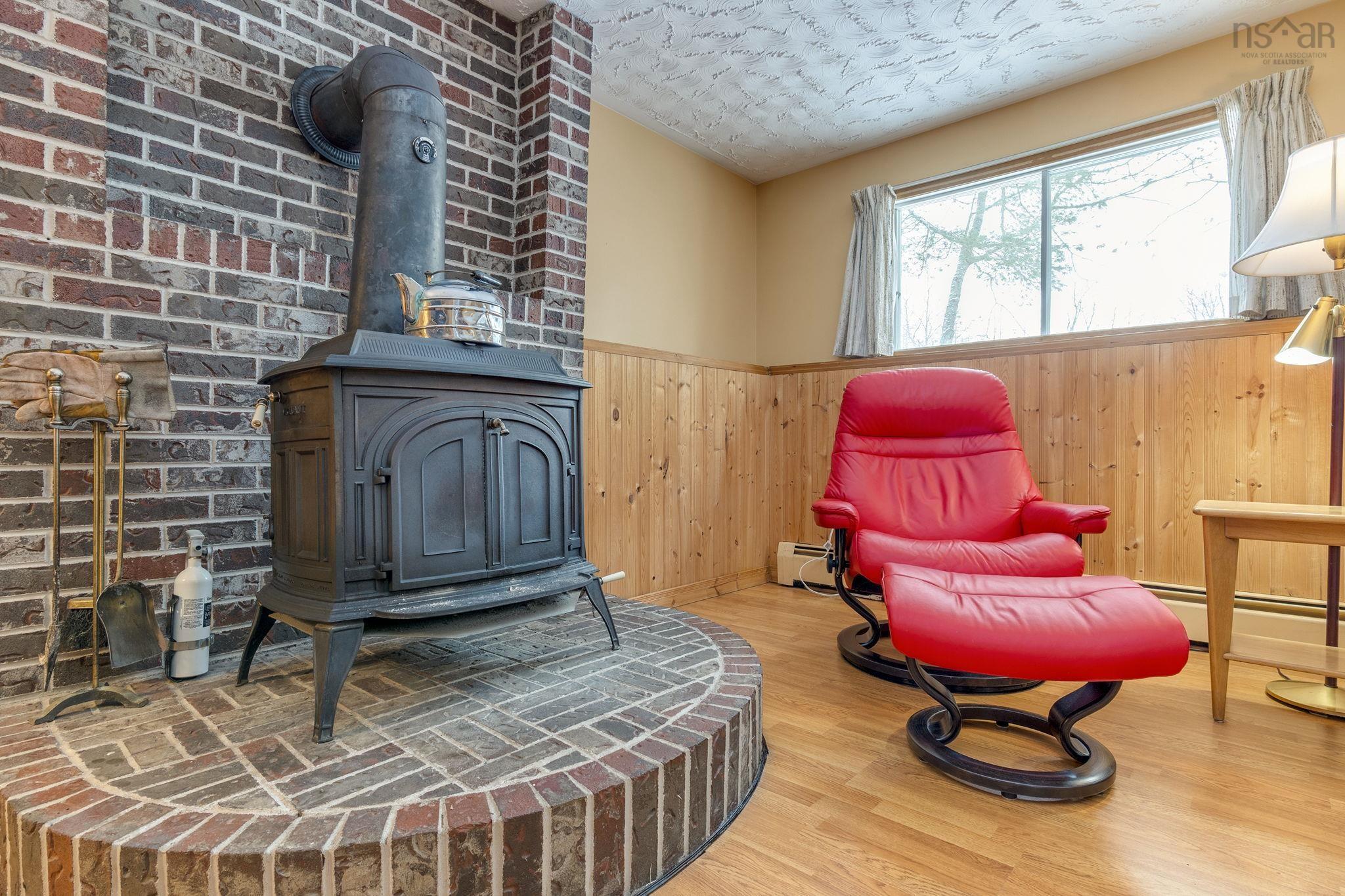 $549,900.00: 56 Brook Street, Fletchers Lake