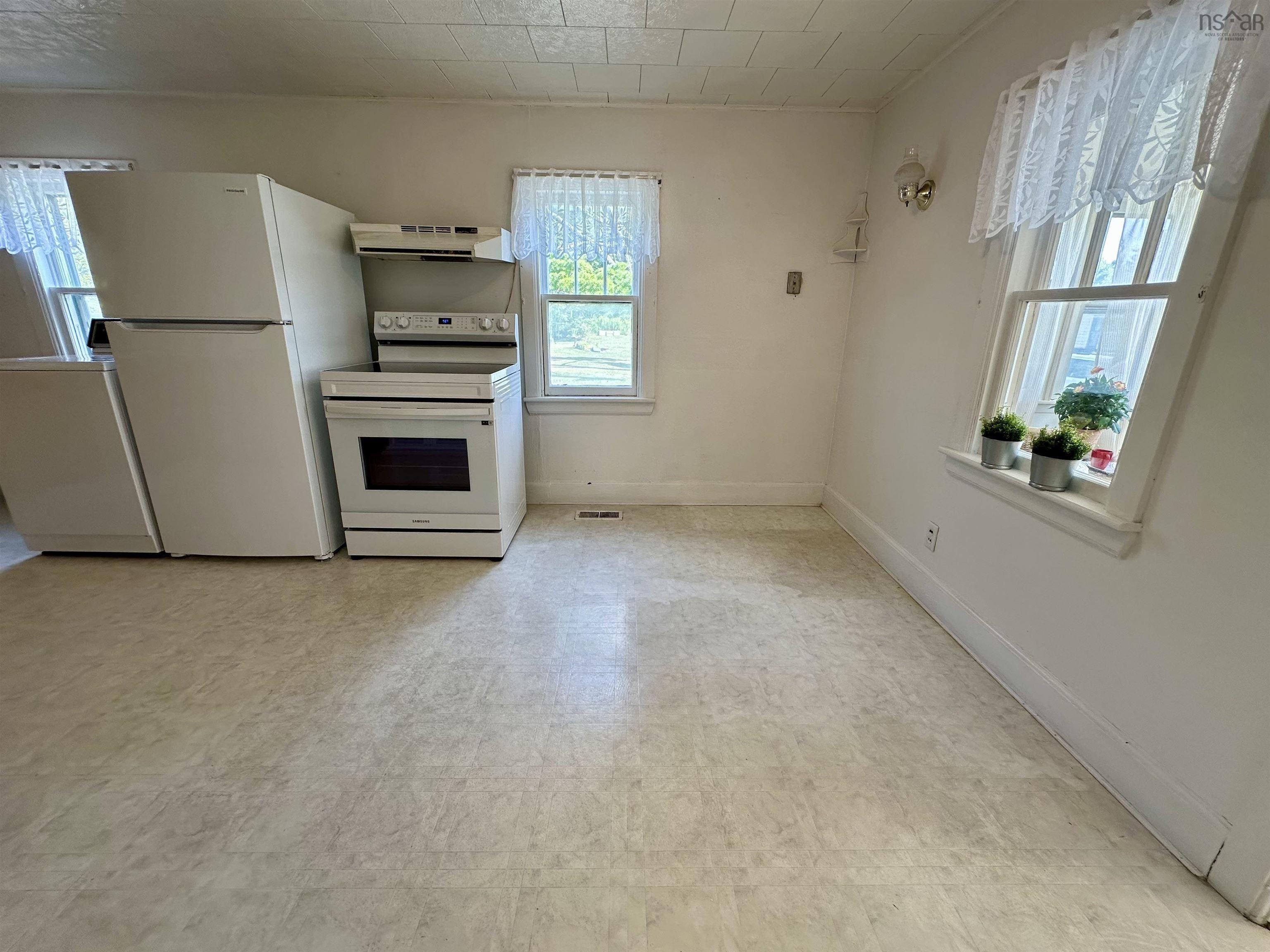 $194,900.00: 344 Highway 224, Sheet Harbour