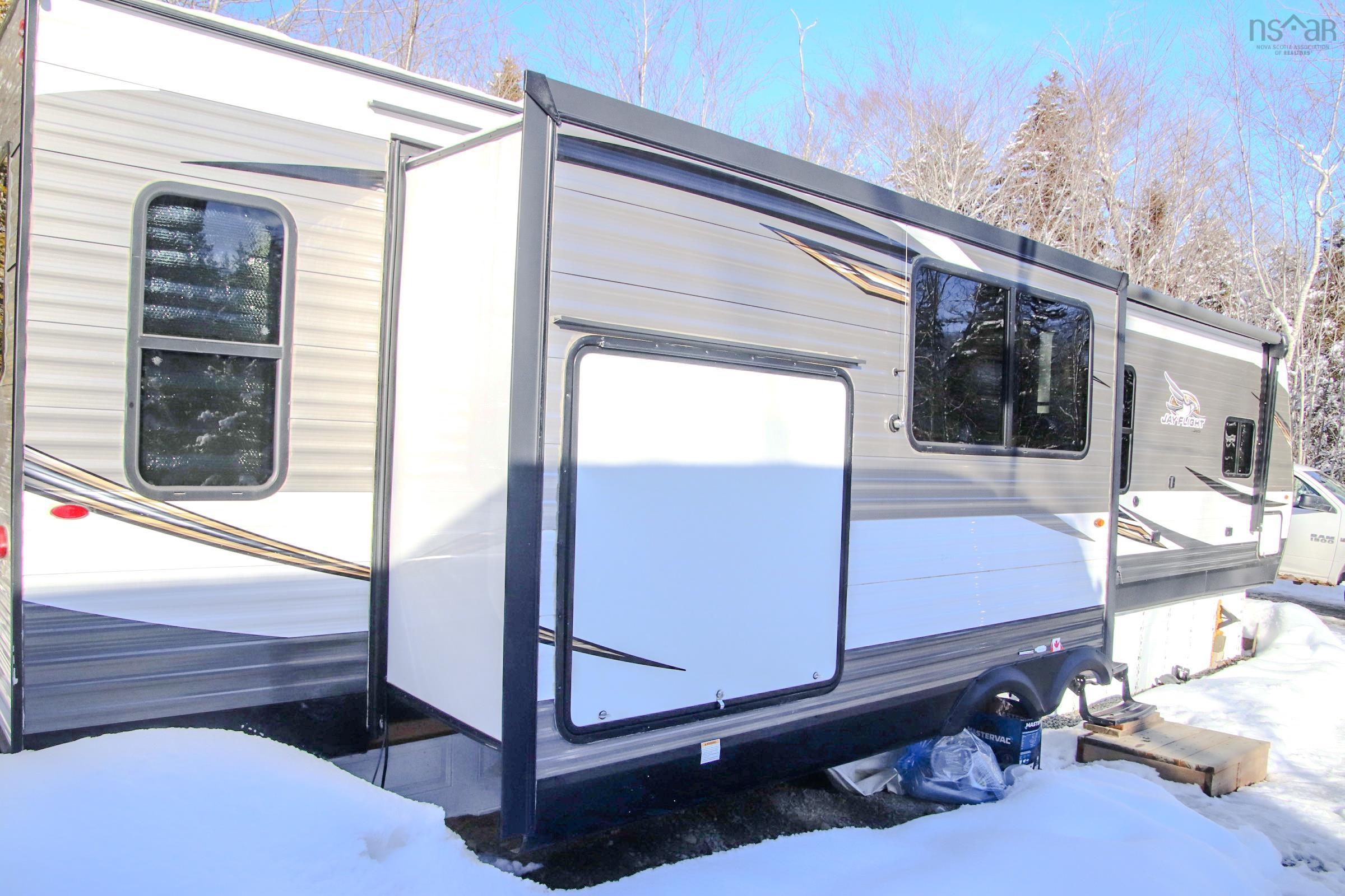 $130,000.00: 148 Mink Lake Drive, Kemptville