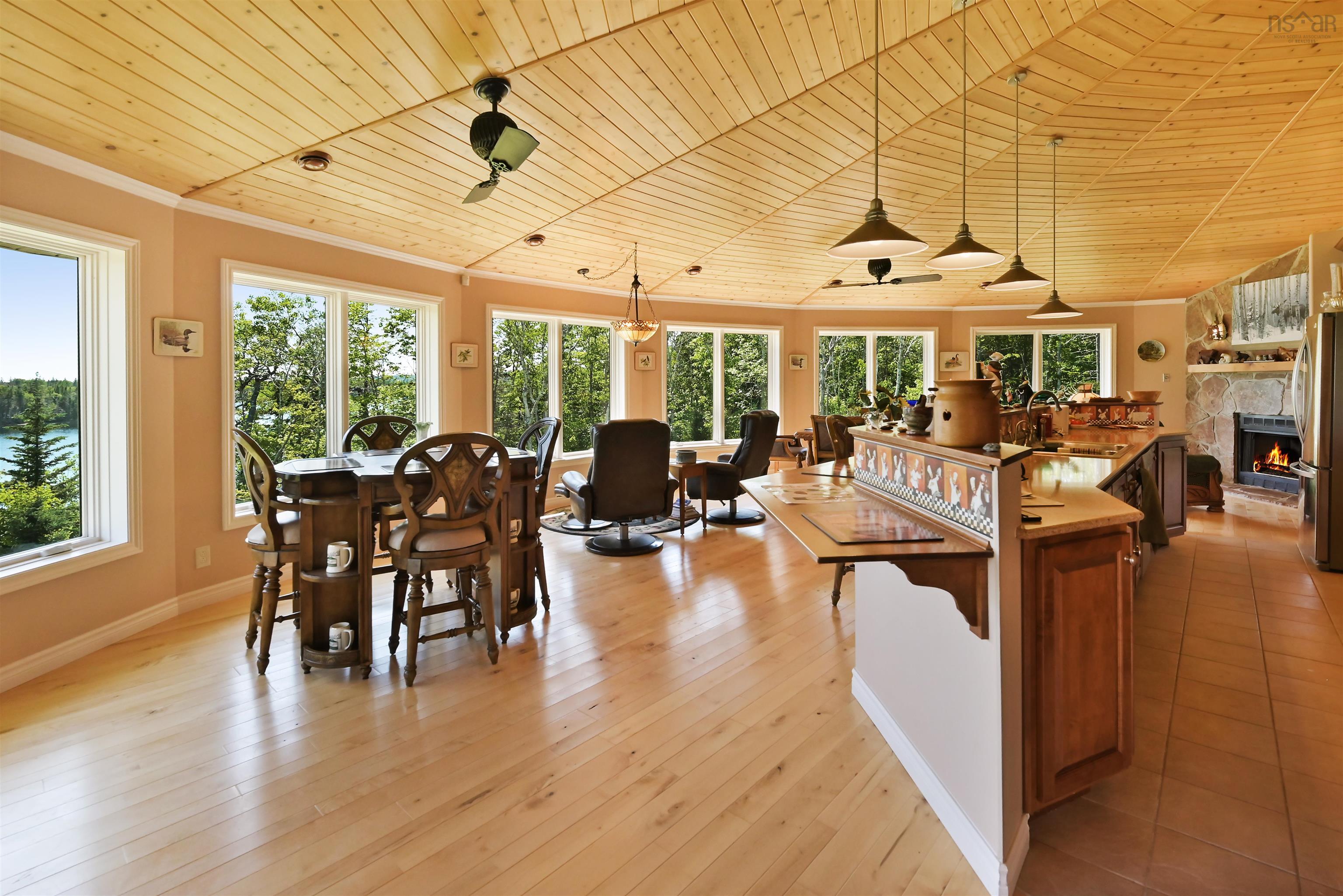 $795,000.00: 458 Maple Drive, Cape George