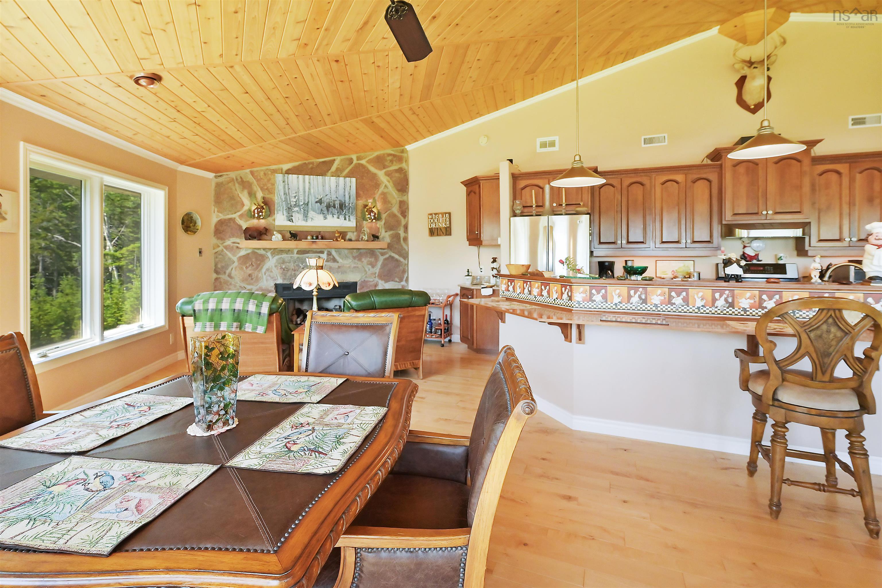 $795,000.00: 458 Maple Drive, Cape George