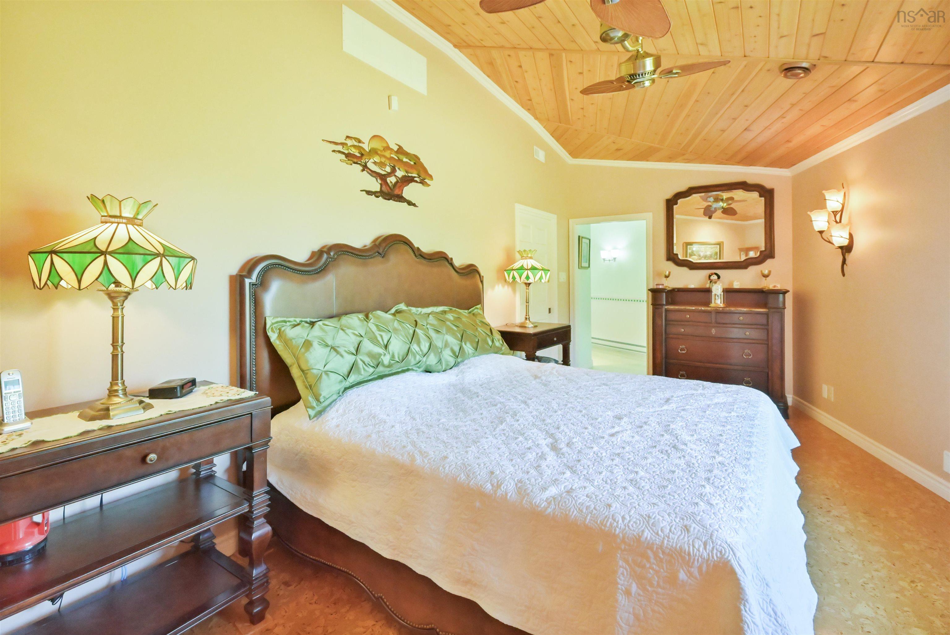 $795,000.00: 458 Maple Drive, Cape George