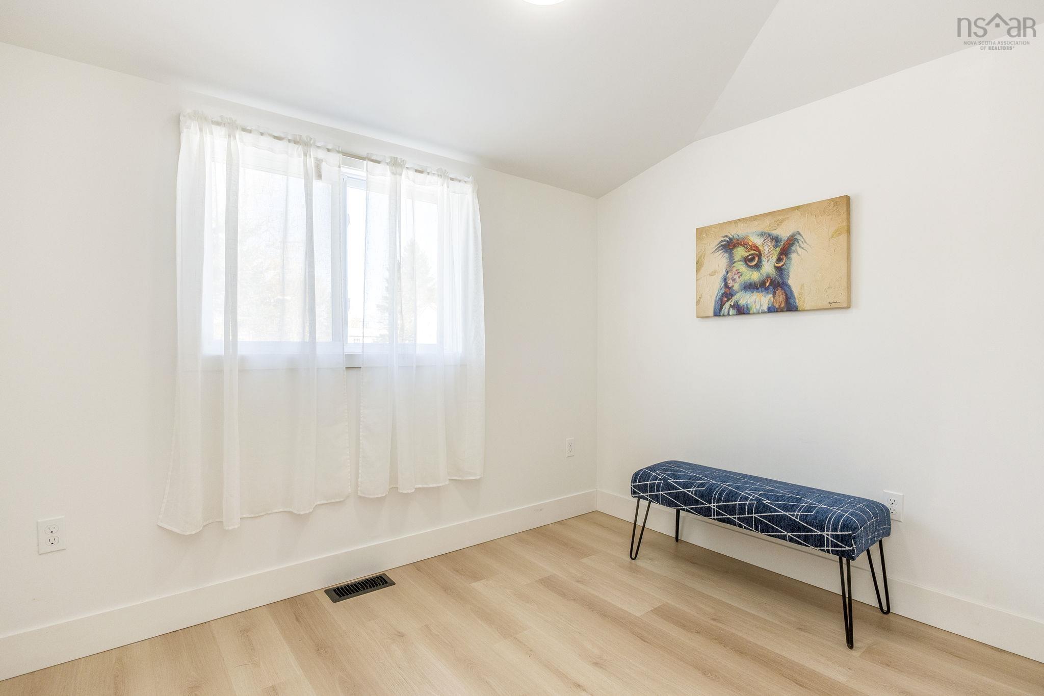 $329,900.00: 1004 Summer Street, Canning