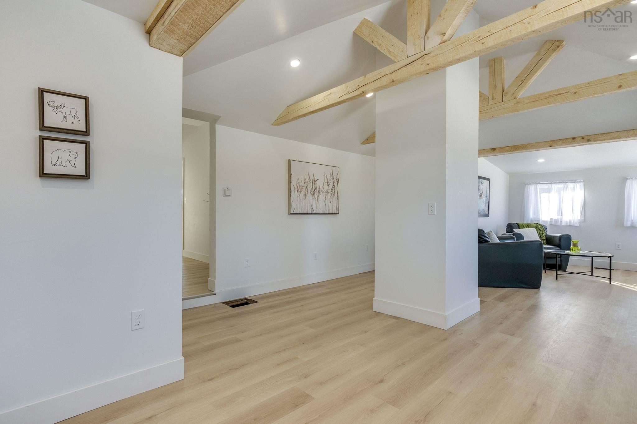 $329,900.00: 1004 Summer Street, Canning