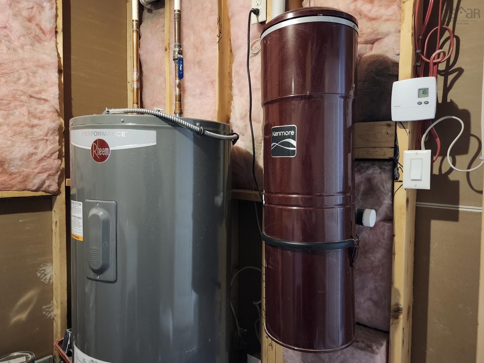 $674,000.00: 315 Crooked Stick Pass, Beaver Bank