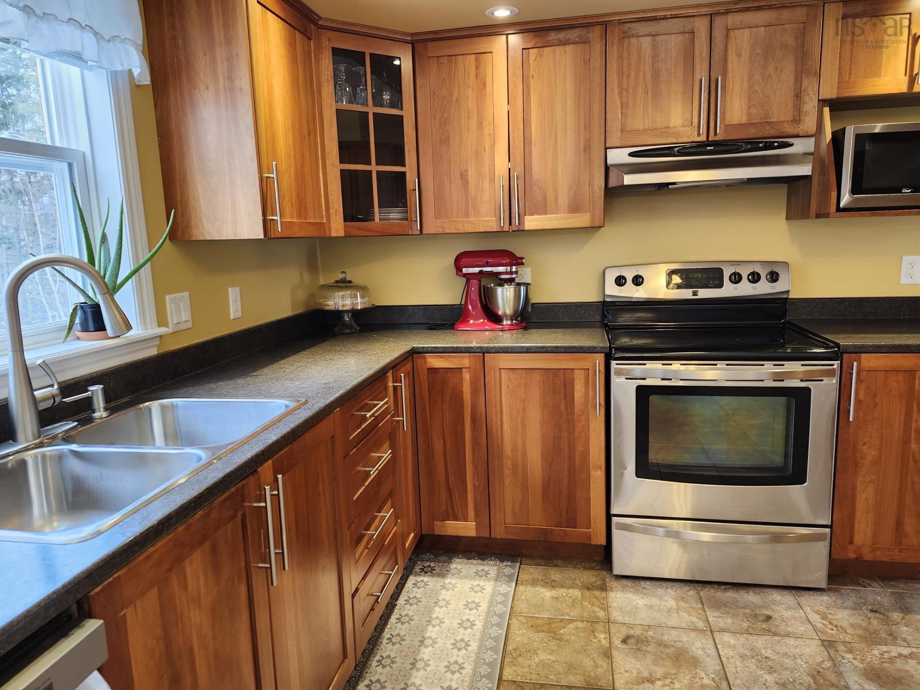 $674,000.00: 315 Crooked Stick Pass, Beaver Bank