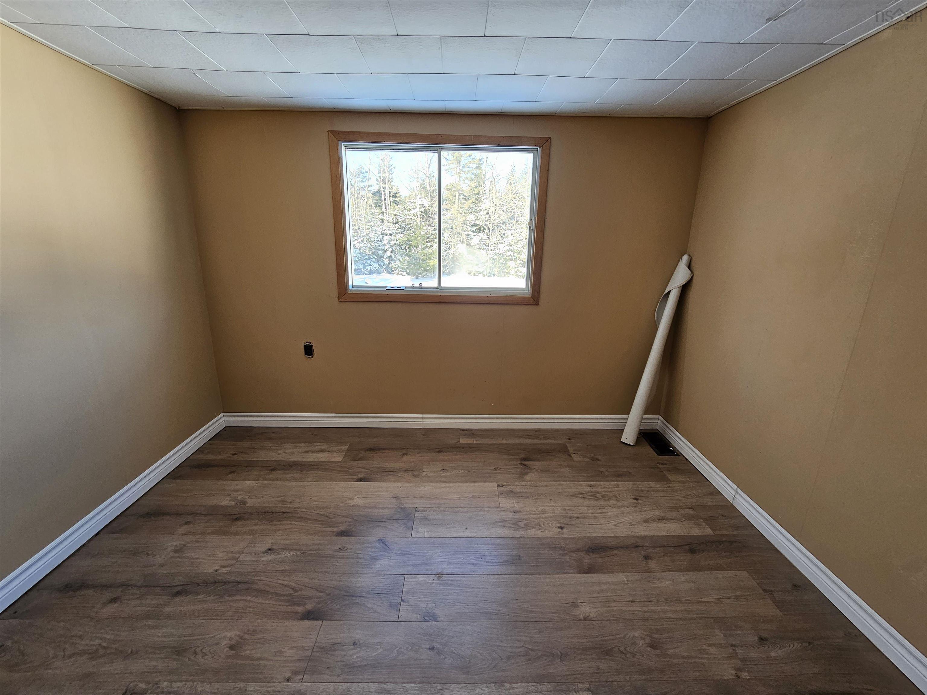 $210,000.00: 11845 Highway 2, Leamington