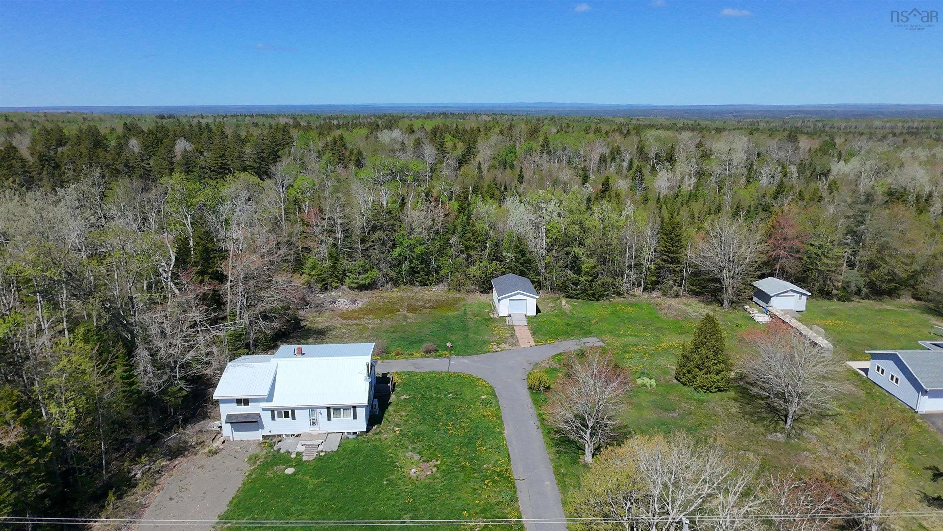 $189,900.00: 11845 Highway 2, Leamington