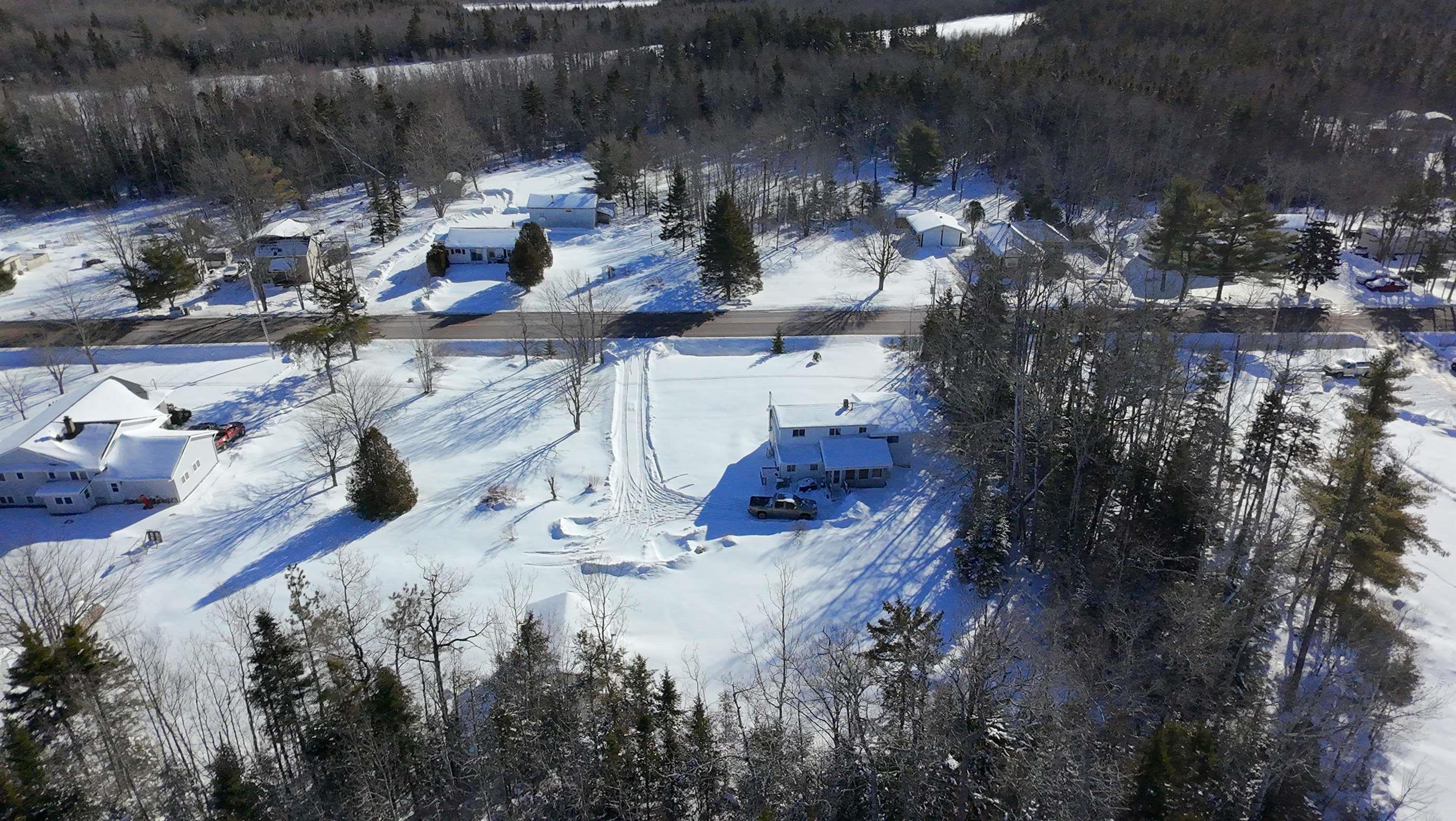 $210,000.00: 11845 Highway 2, Leamington