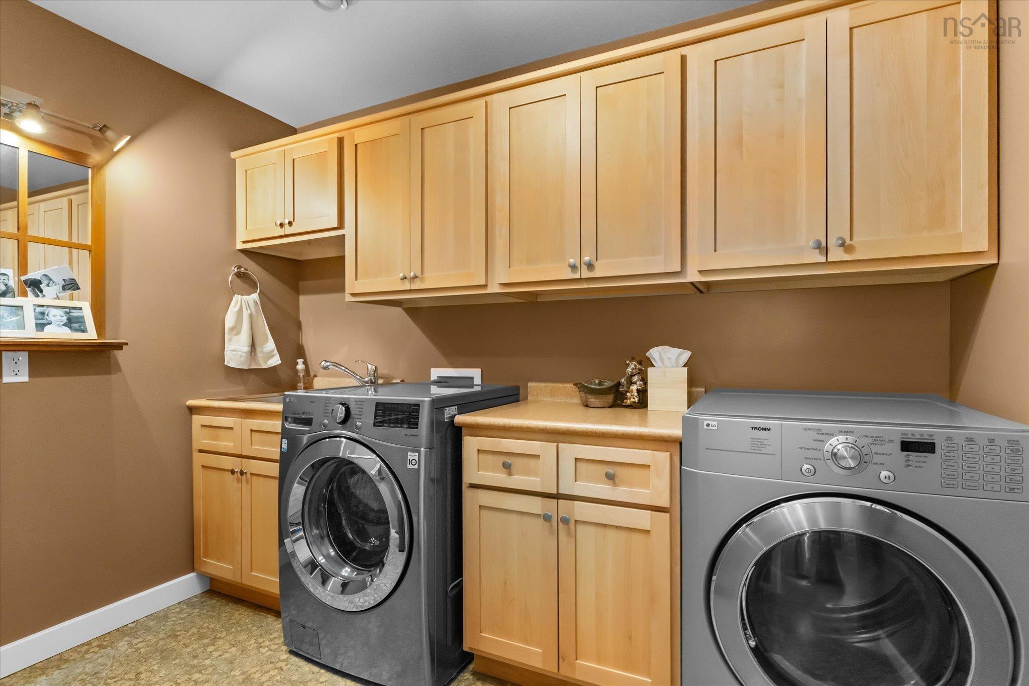 $945,000.00: 12 Partridge Lane, Lower Sandy Point