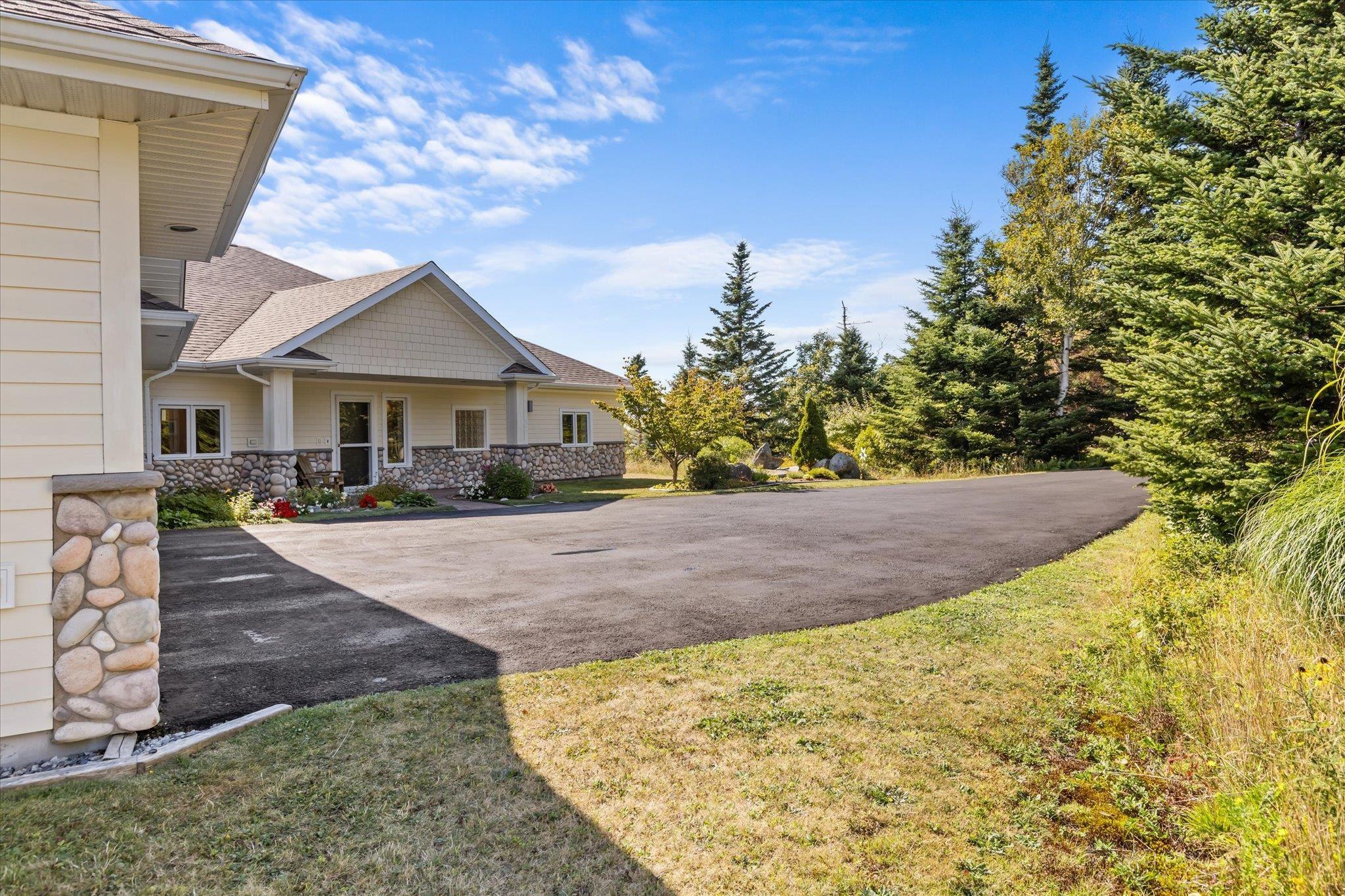 $945,000.00: 12 Partridge Lane, Lower Sandy Point