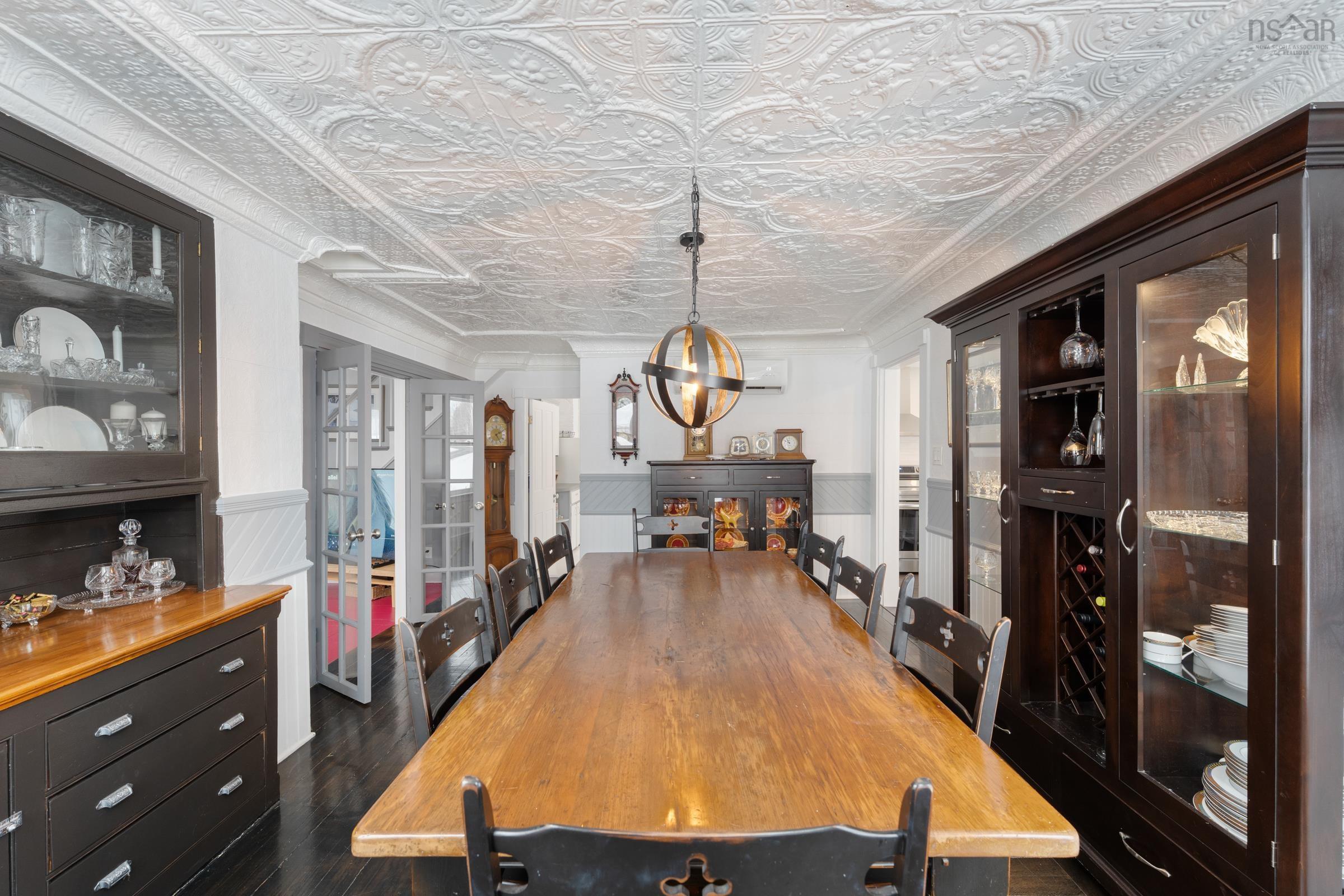 $479,900.00: 1529 Pereau Road, Delhaven