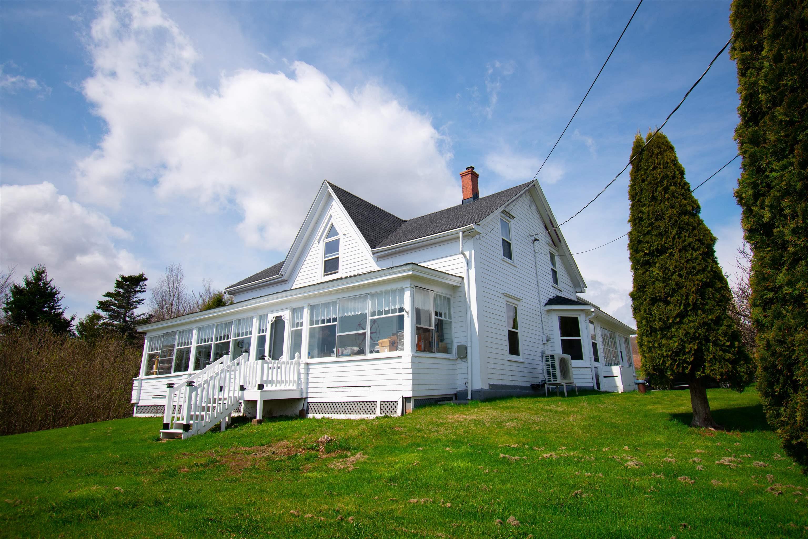$424,900.00: 1529 Pereau Road, Delhaven