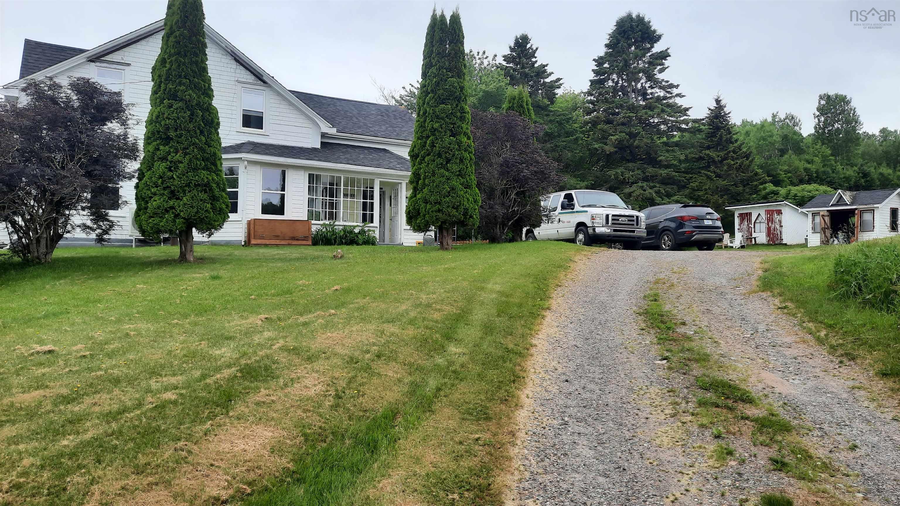 $479,900.00: 1529 Pereau Road, Delhaven