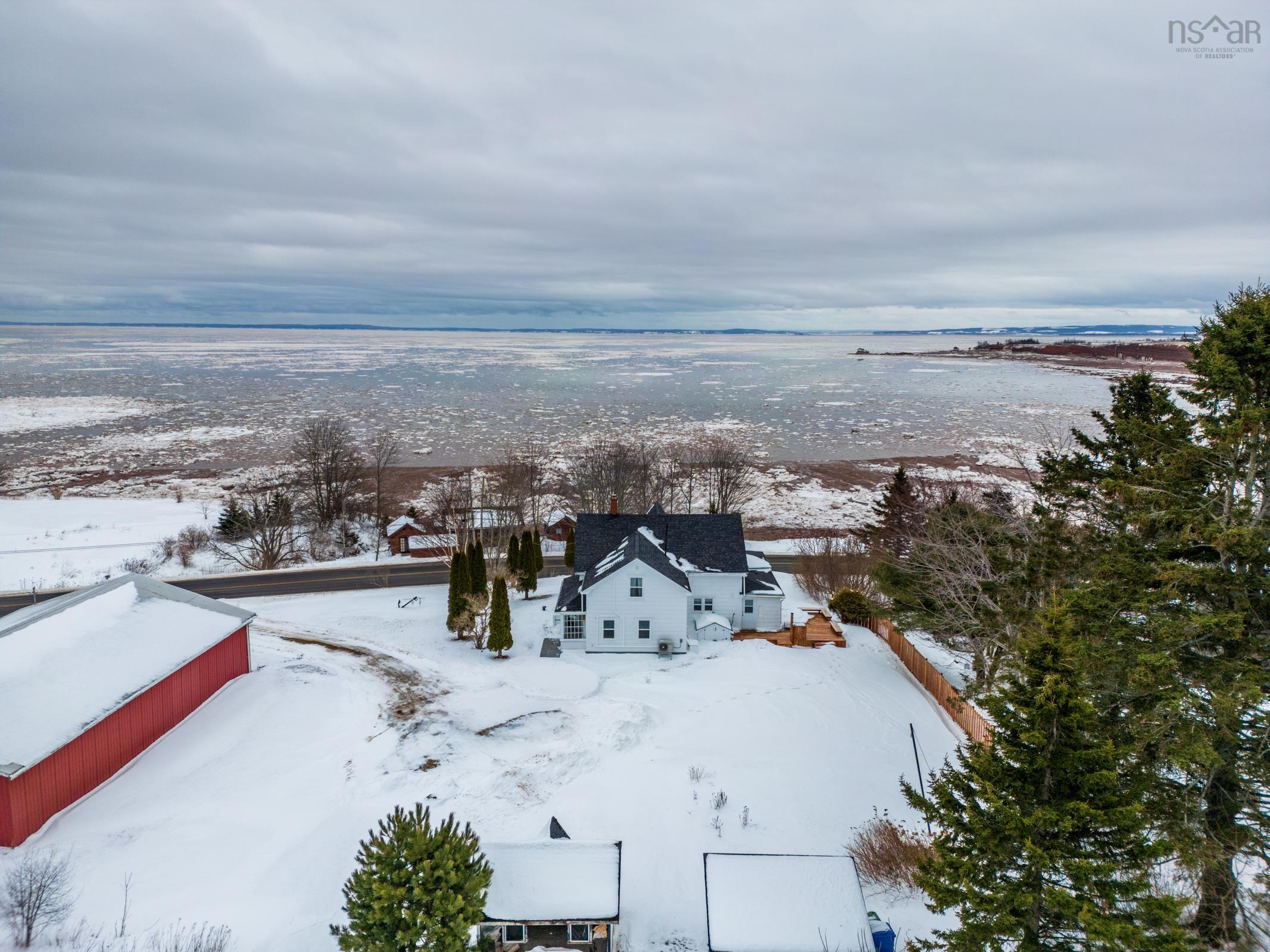 $479,900.00: 1529 Pereau Road, Delhaven