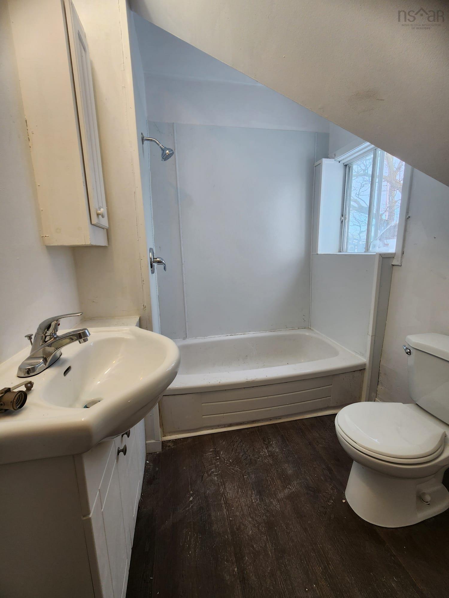 $85,000.00: 23 Sixth Street, Glace Bay