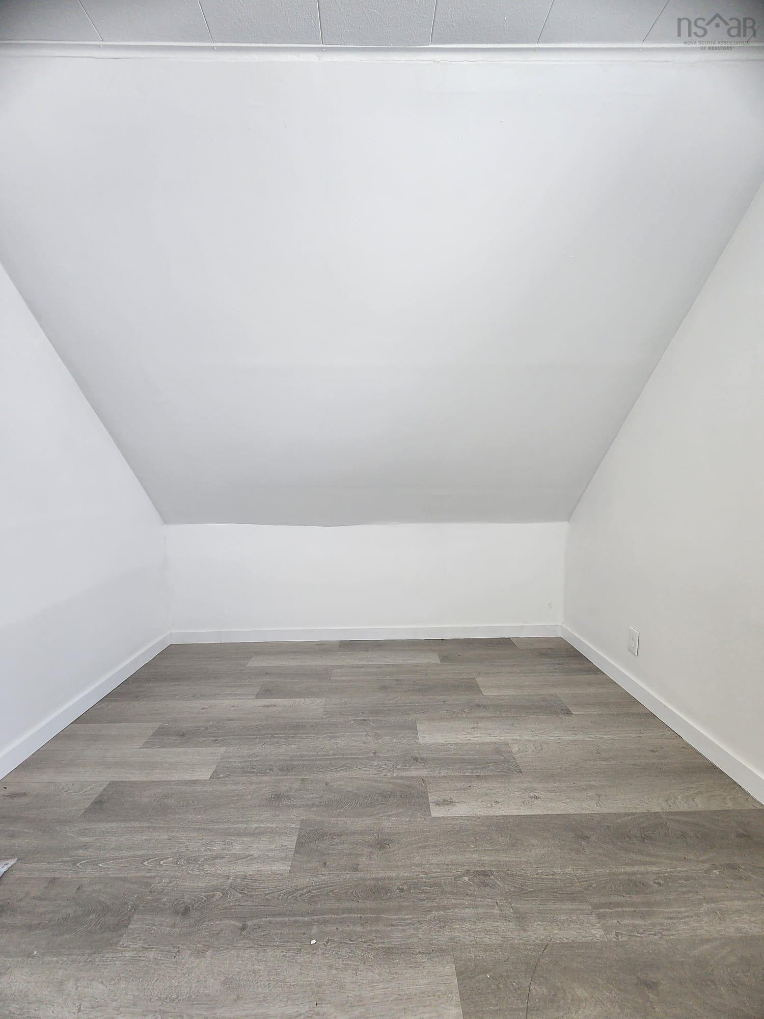 $79,900.00: 25 Sixth Street, Glace Bay