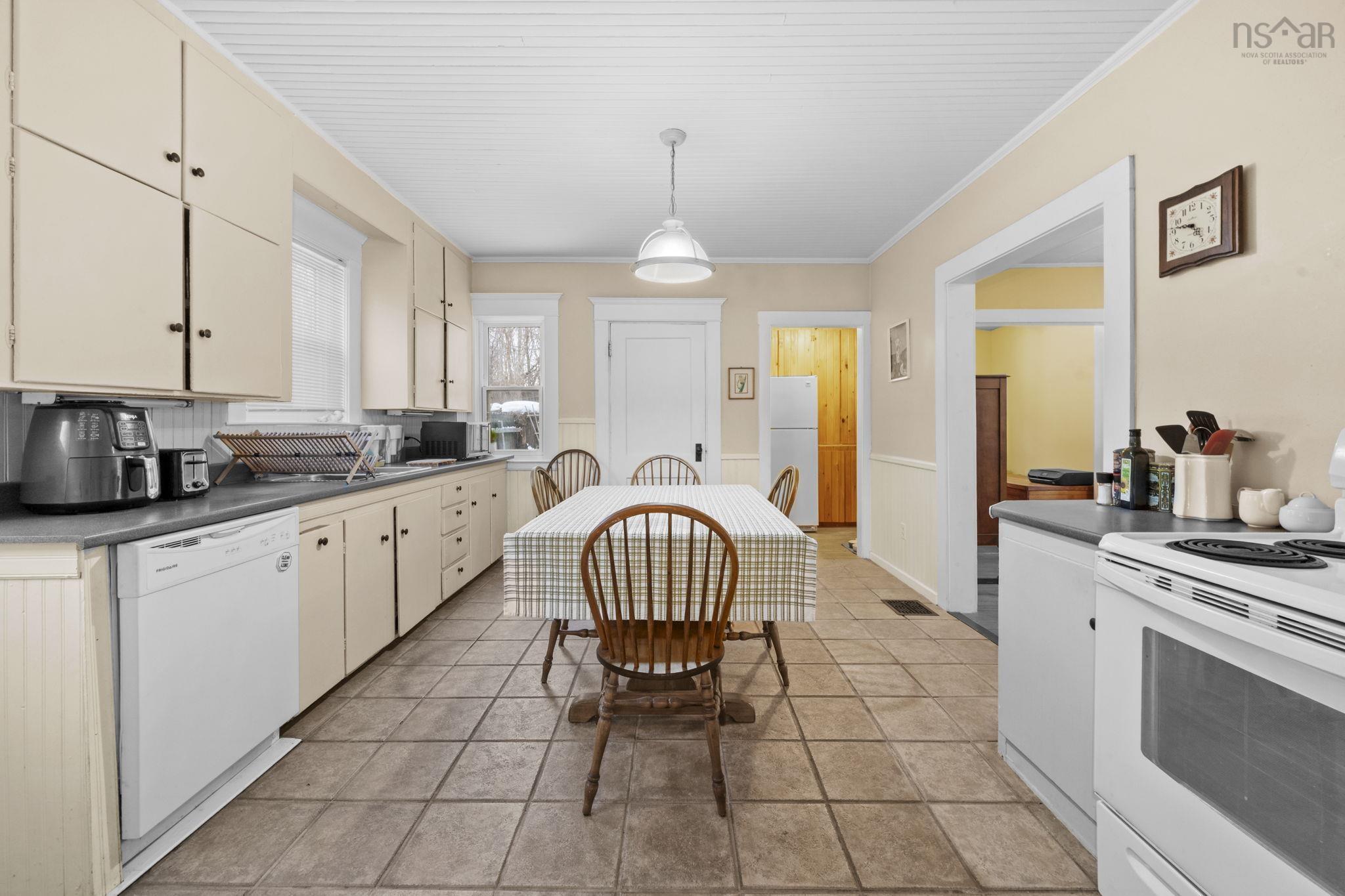 $525,000.00: 33 Klondyke Street, Kentville