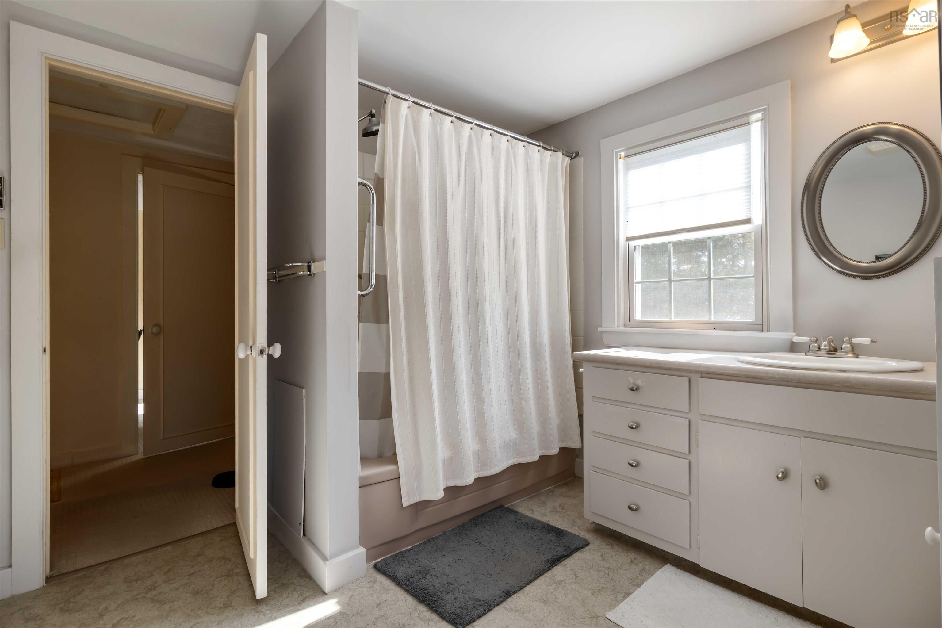 $414,900.00: 36 Shore Drive, Conquerall Bank