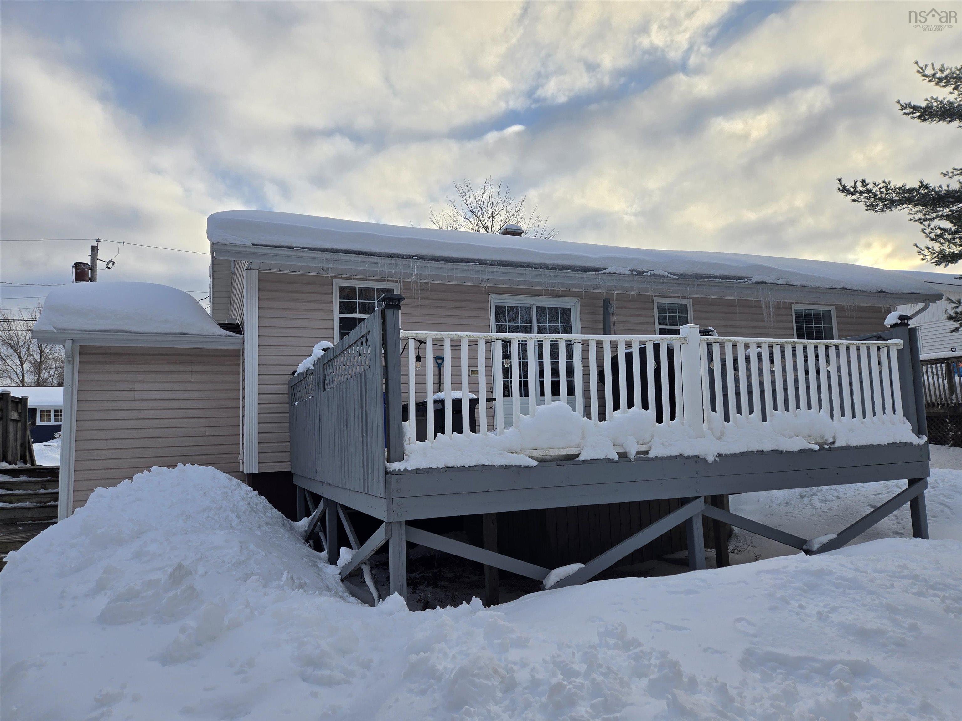 $279,900.00: 43 Glenda Crescent, Sydney