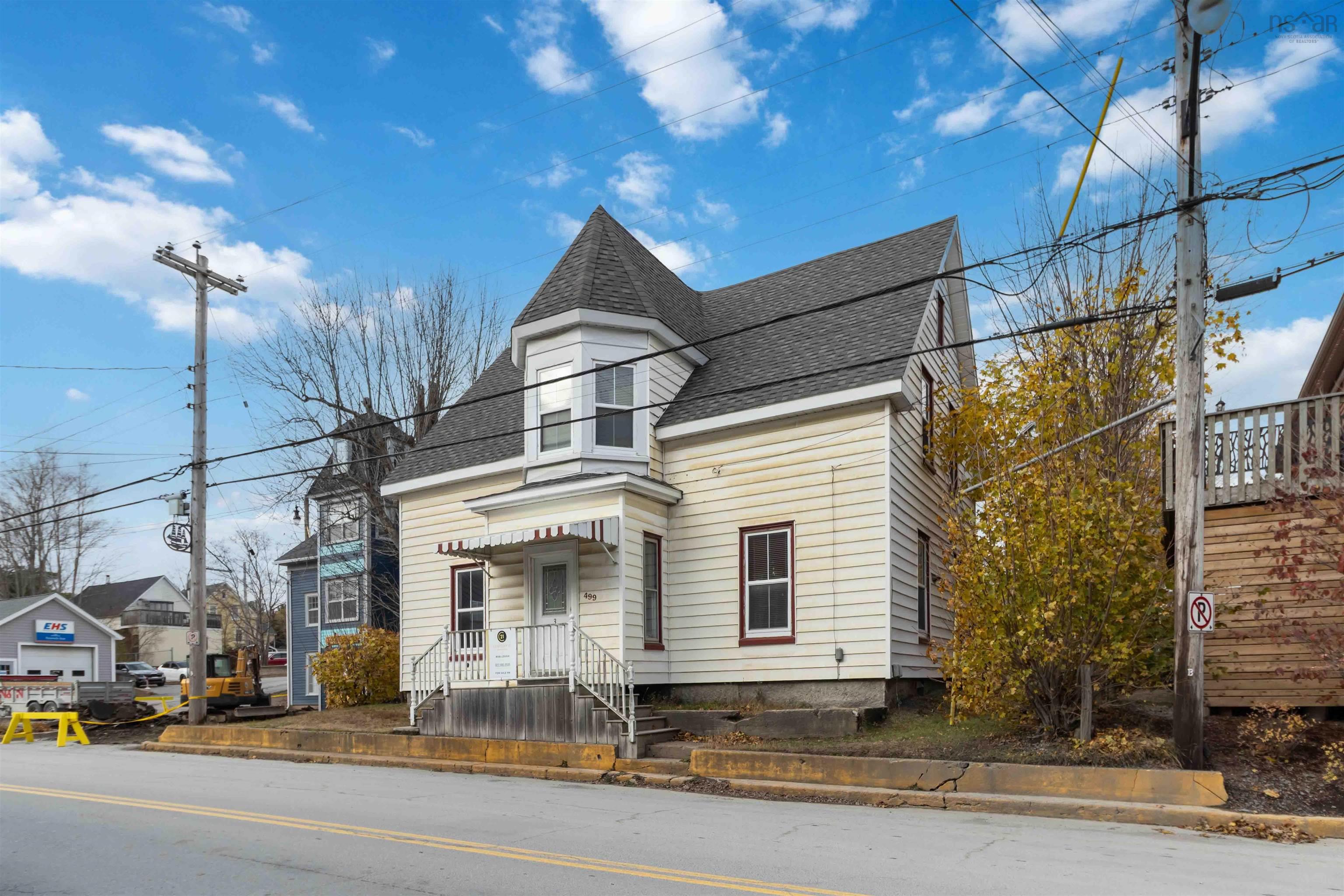 $649,900.00: 499 Main Street, Mahone Bay